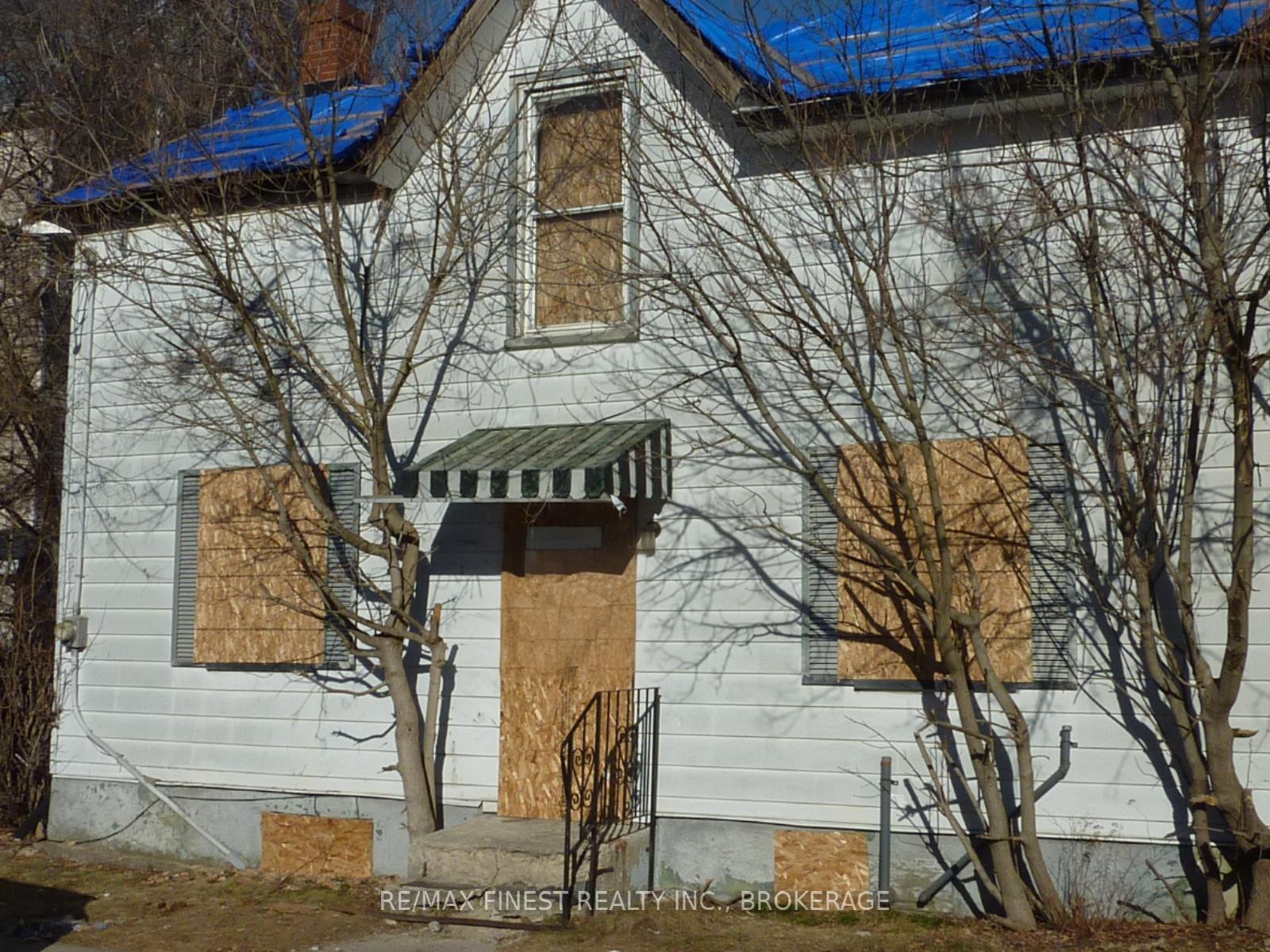 Front of 3 Creighton Street