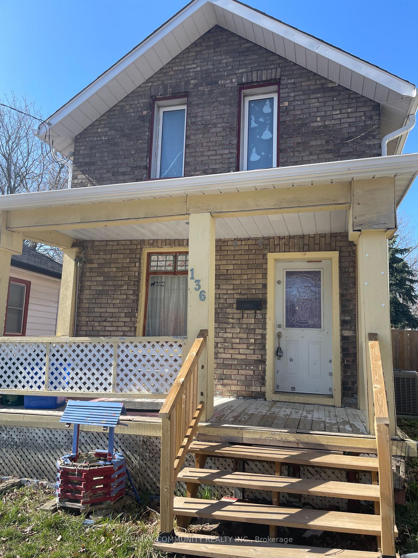 Front of 136 Summer Street