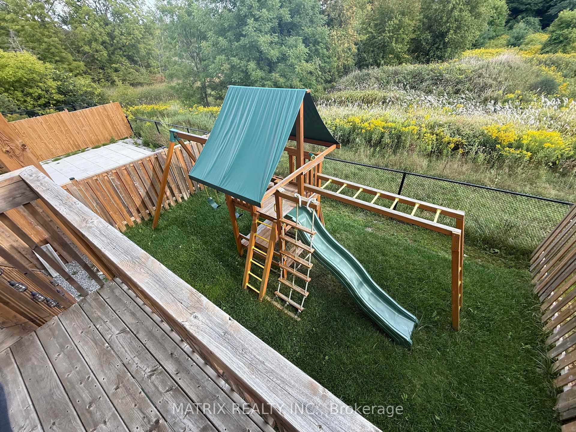 Photo 36 of 2115 Saffron Drive, Pickering, Brock Ridge — HOMEH