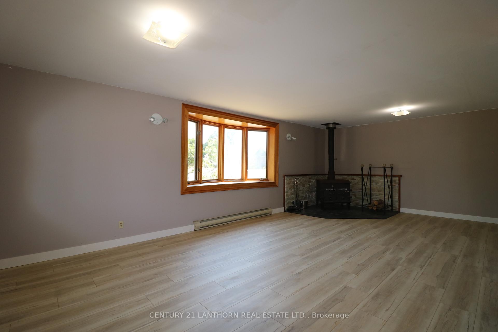 Photo 9 of 3090 County Rd 10, Prince Edward County, South Marysburg Ward — HOMEH