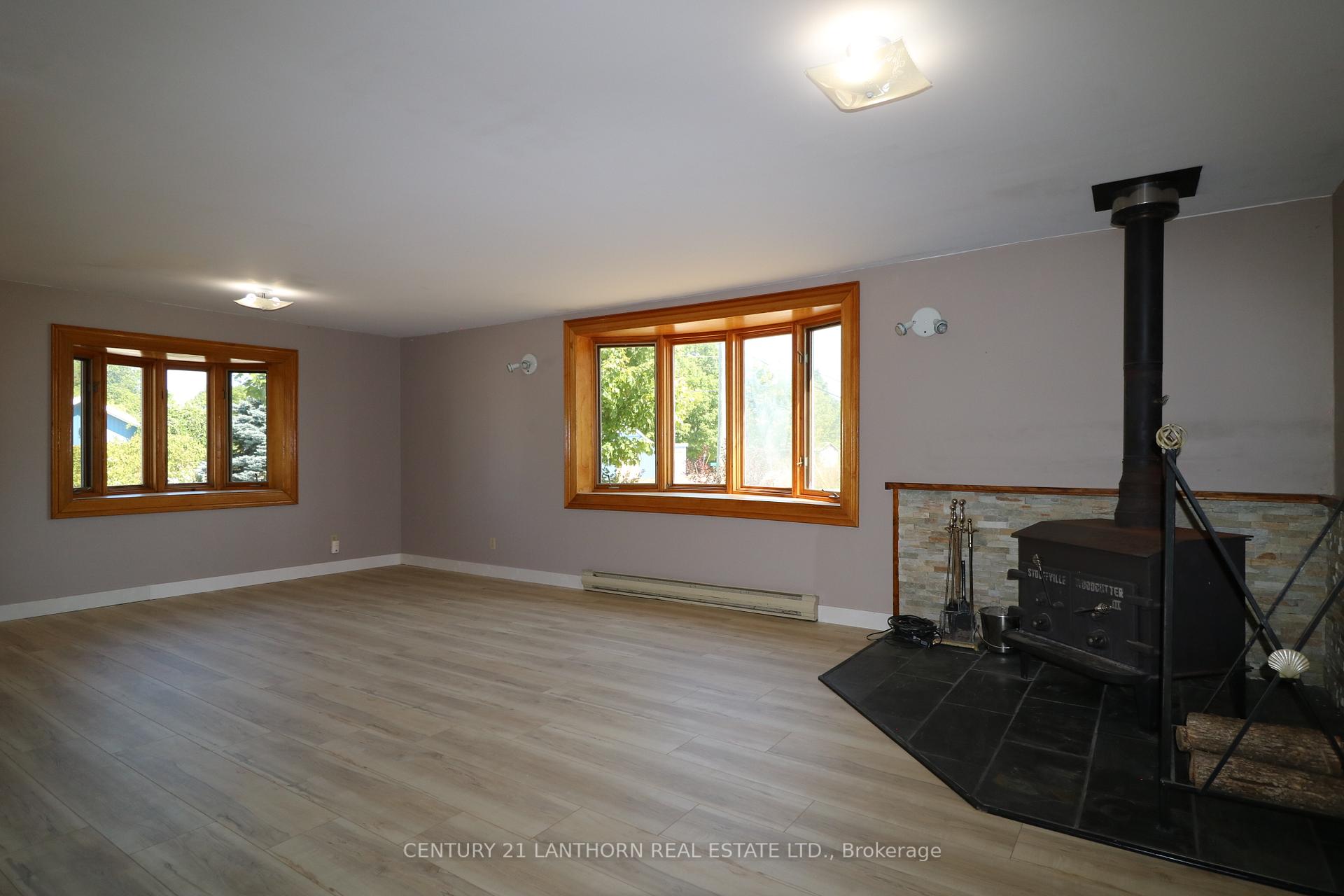 Photo 10 of 3090 County Rd 10, Prince Edward County, South Marysburg Ward — HOMEH