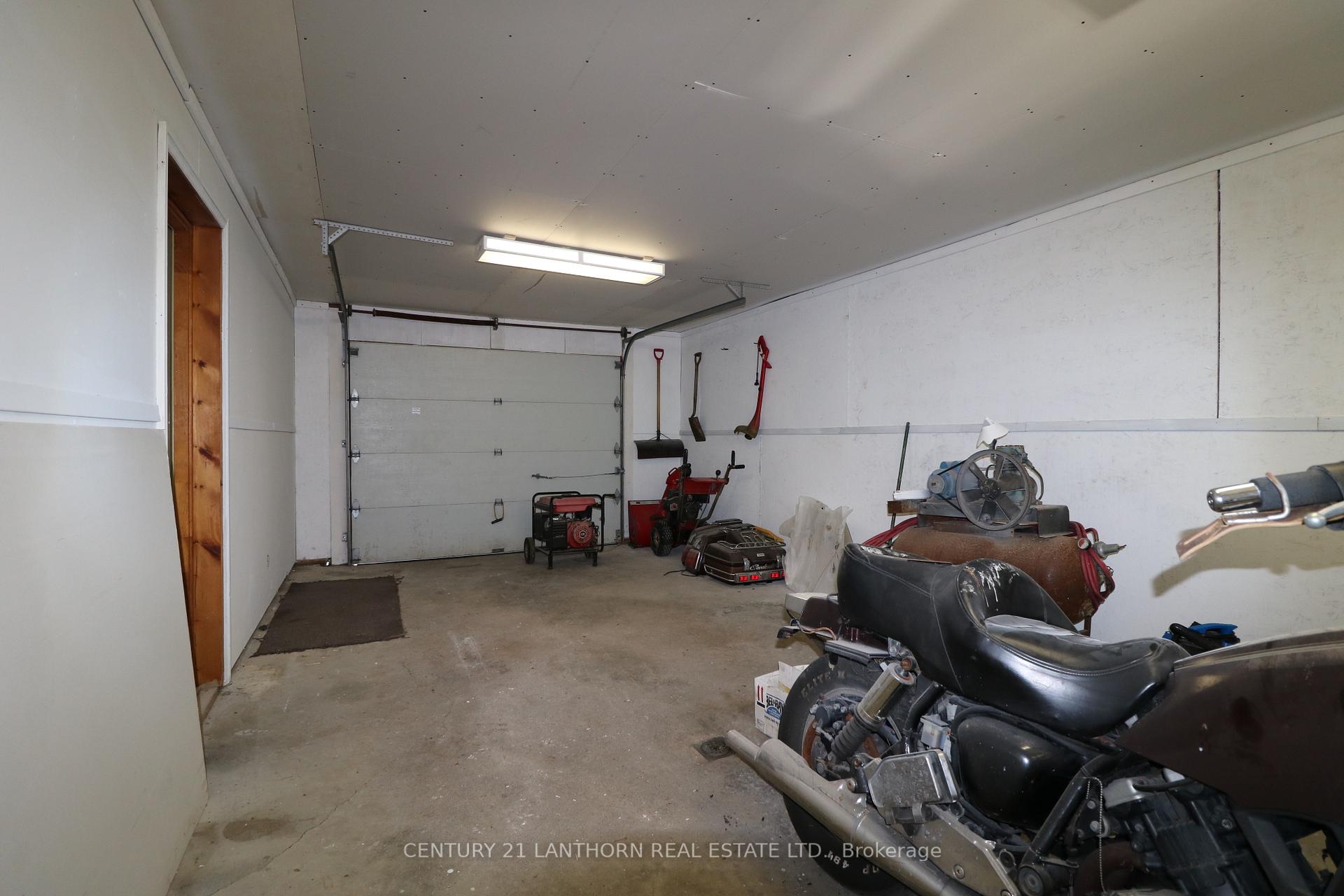 Photo 30 of 3090 County Rd 10, Prince Edward County, South Marysburg Ward — HOMEH