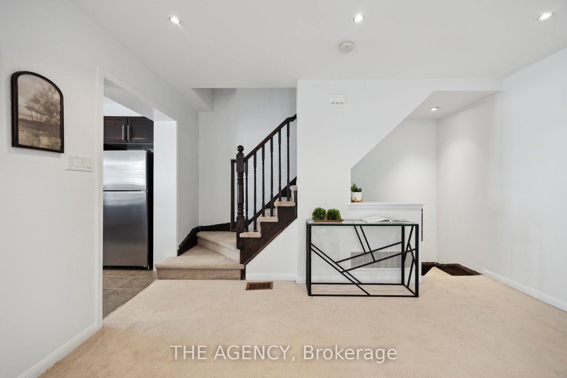 Photo 33 of 924 Nadalin Heights, Milton, Willmott — HOMEH