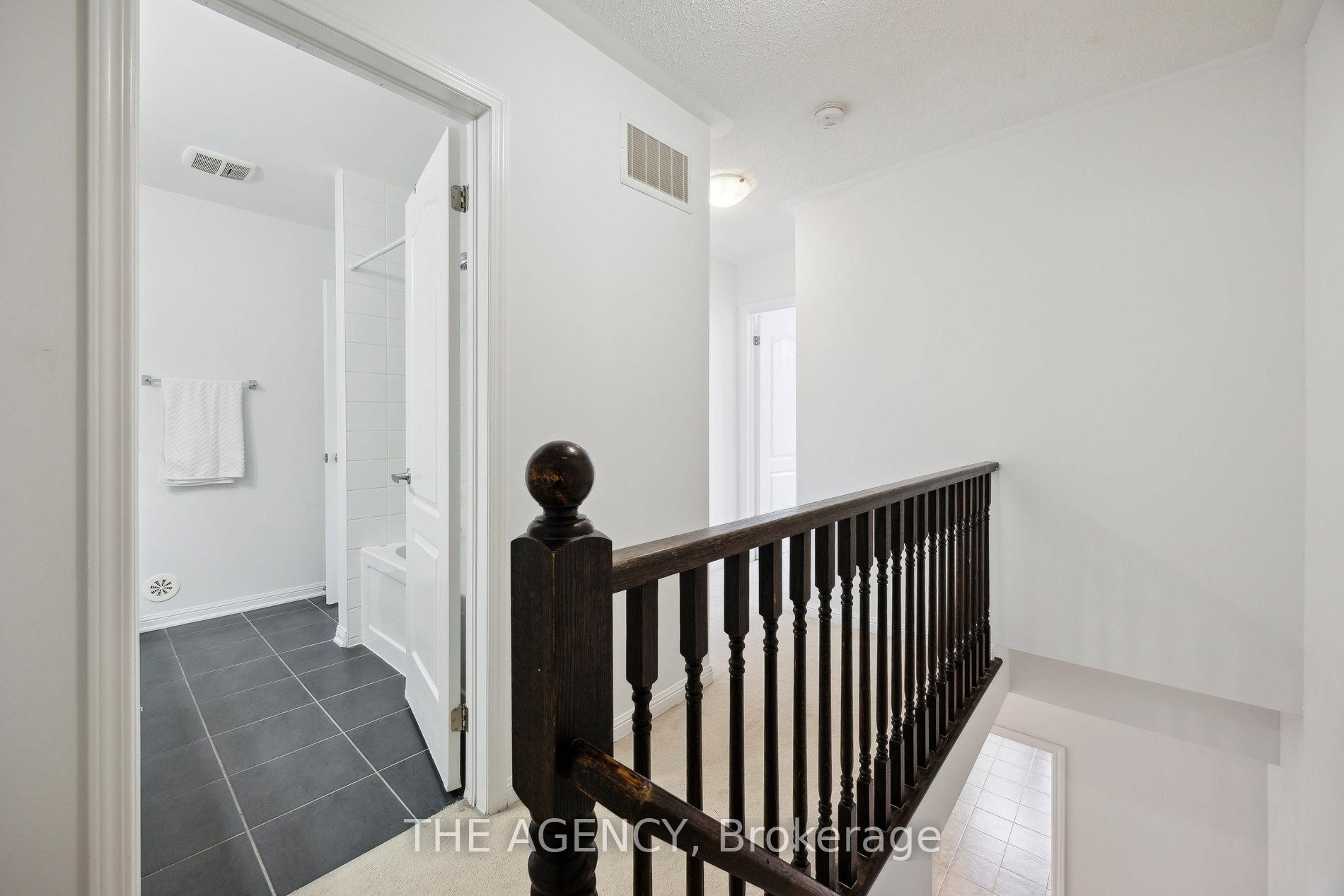 Photo 35 of 924 Nadalin Heights, Milton, Willmott — HOMEH