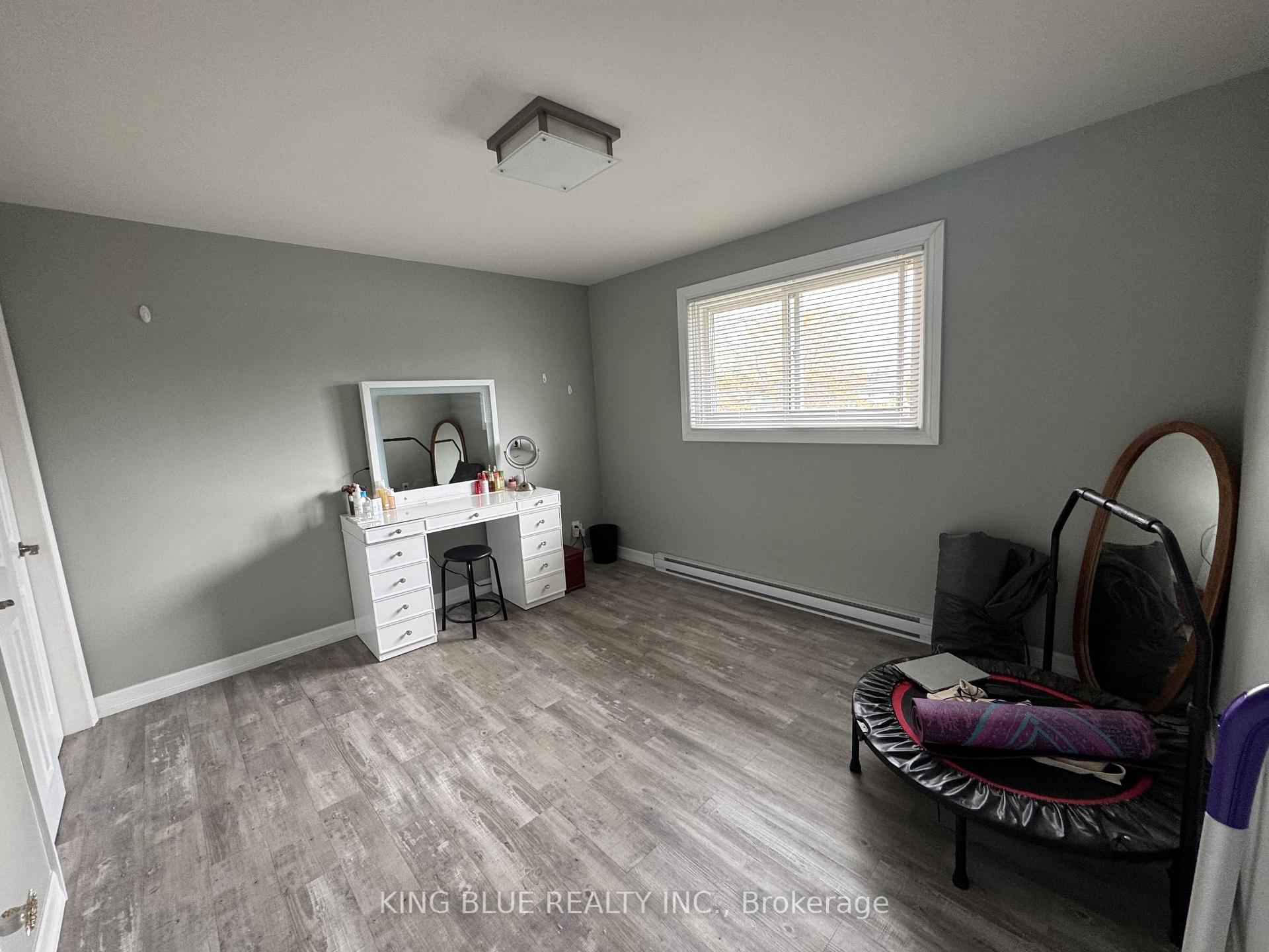 Photo 6 of Unit 3, 596 Digby Avenue, Oshawa, Eastdale — HOMEH