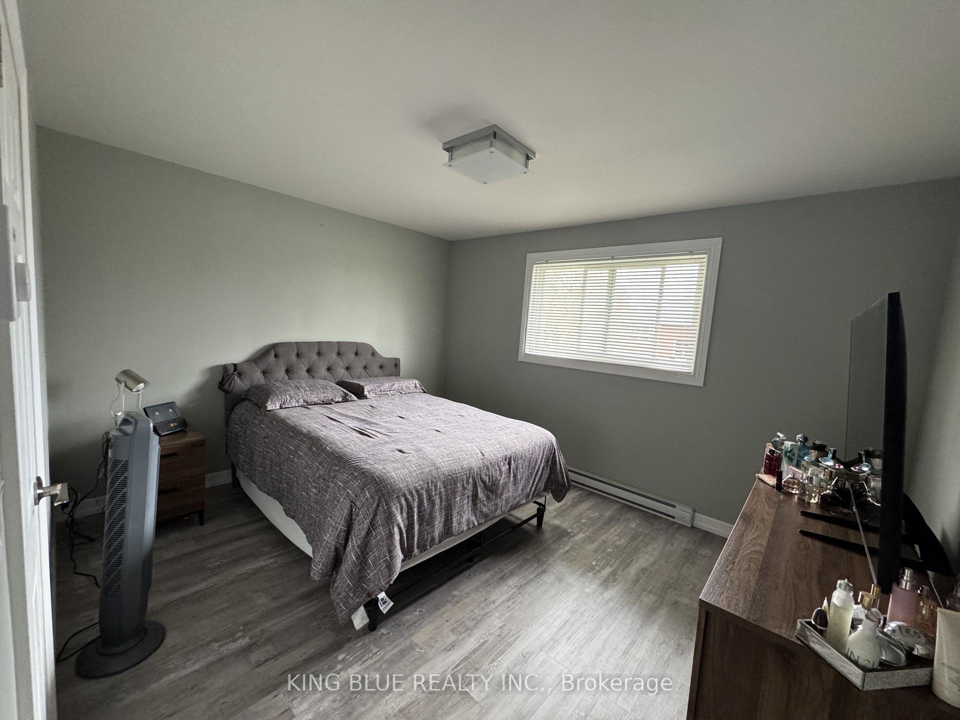 Photo 7 of Unit 3, 596 Digby Avenue, Oshawa, Eastdale — HOMEH