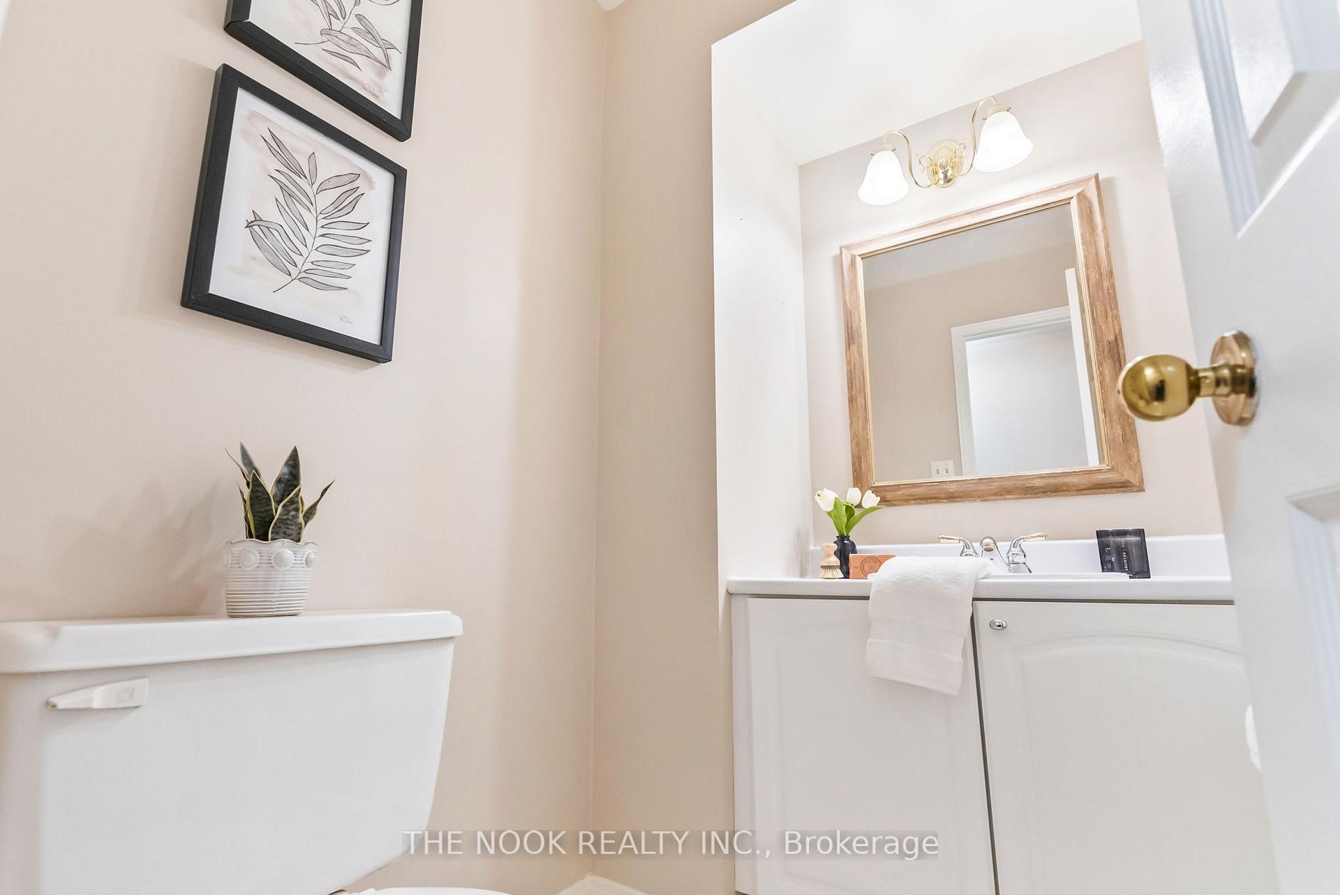 Photo 13 of 1041 Meadowridge Crescent, Pickering, Liverpool — HOMEH