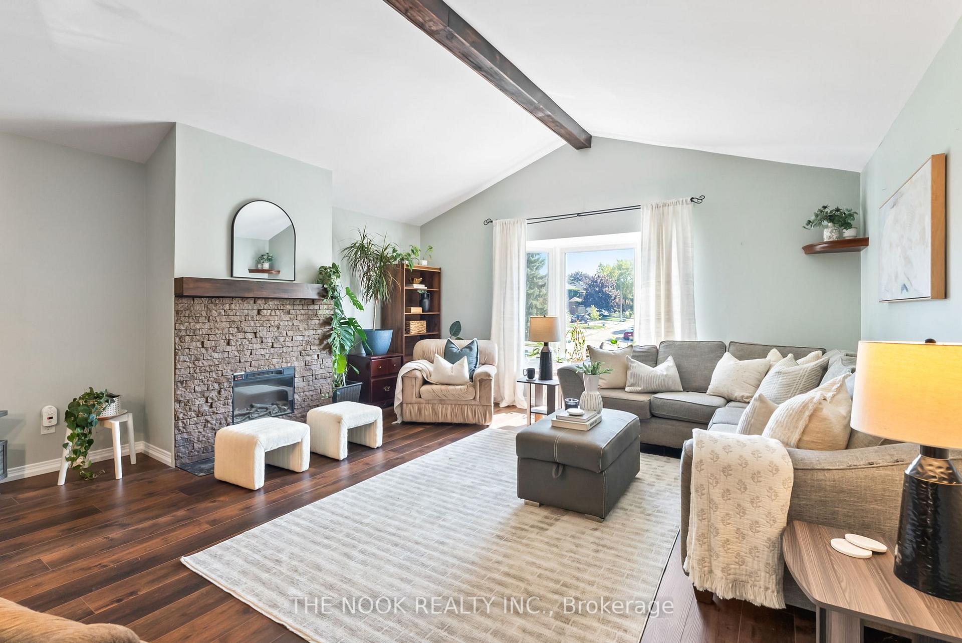 Photo 15 of 1041 Meadowridge Crescent, Pickering, Liverpool — HOMEH
