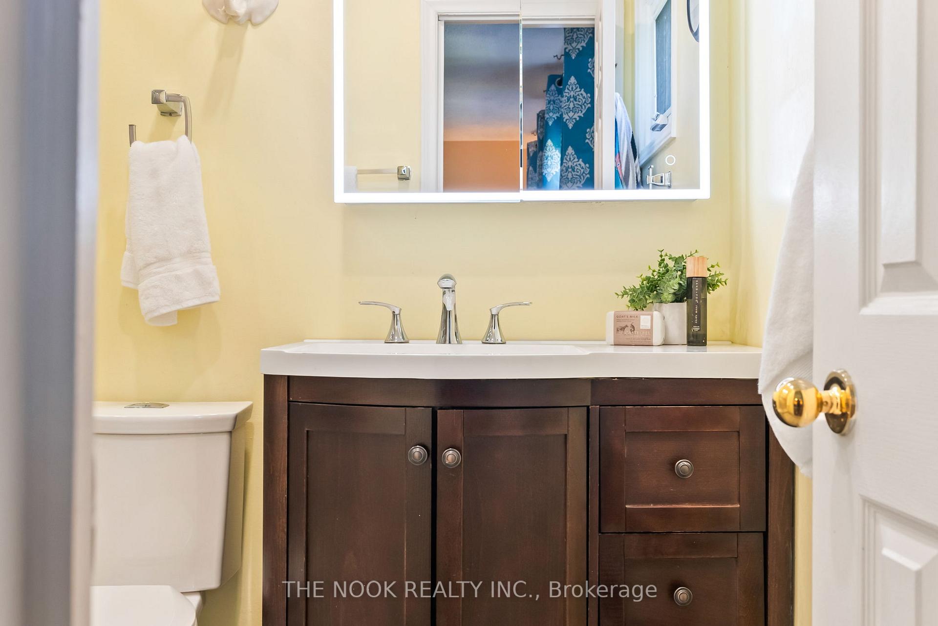 Photo 23 of 1041 Meadowridge Crescent, Pickering, Liverpool — HOMEH