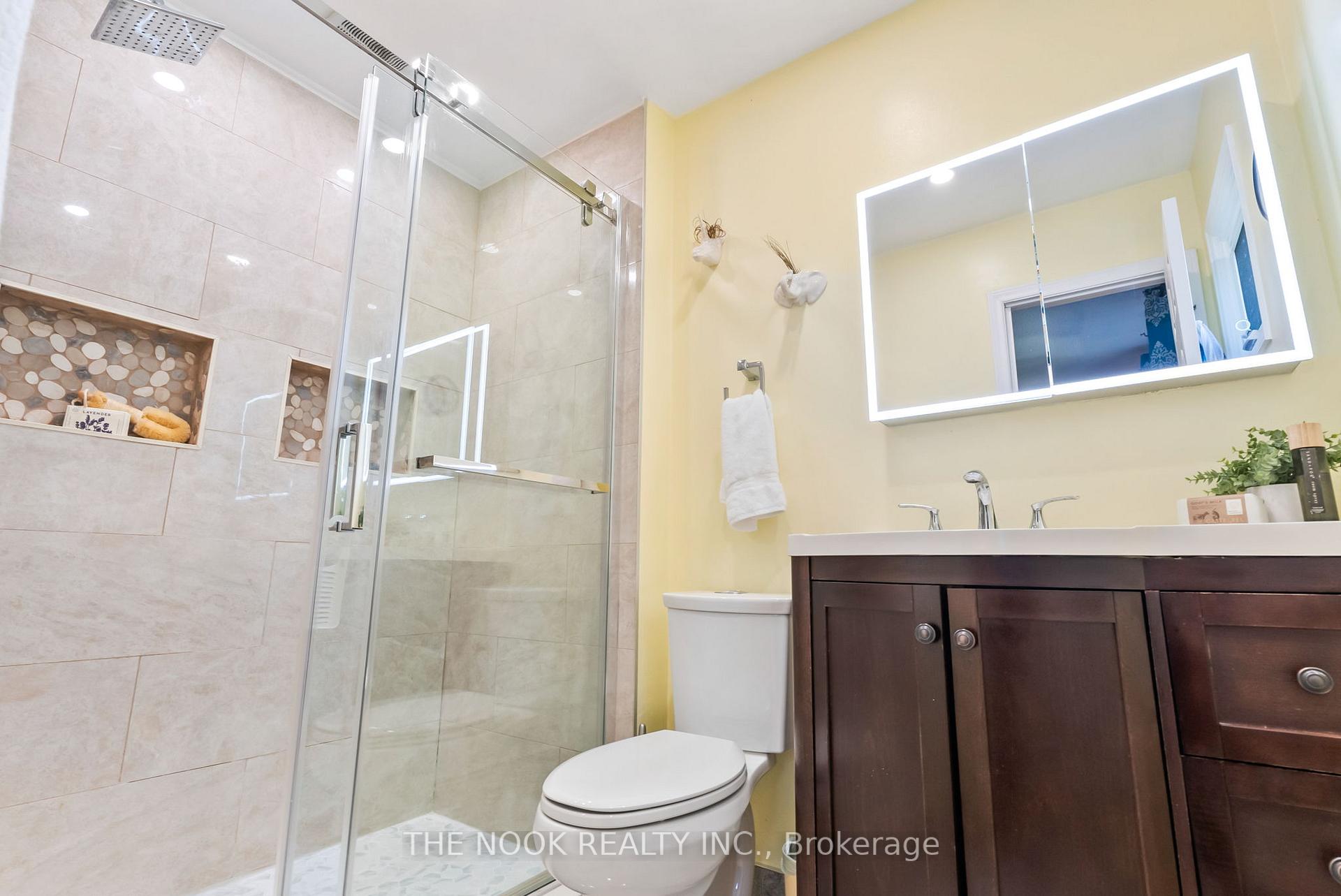 Photo 24 of 1041 Meadowridge Crescent, Pickering, Liverpool — HOMEH