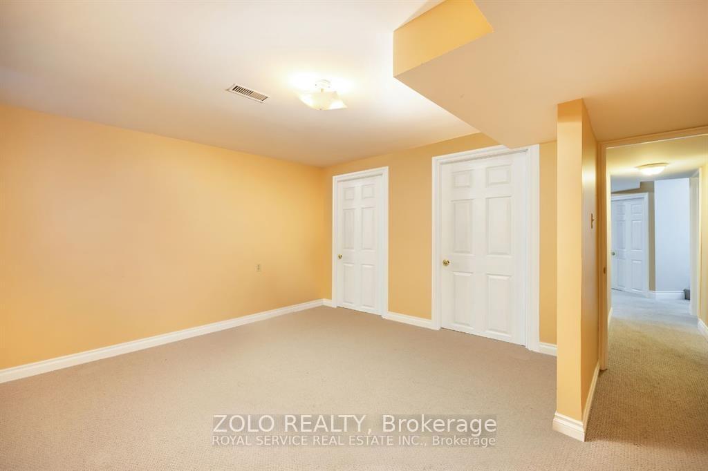 Photo 7 of 515 Crystal Drive, Peterborough, Ashburnham Ward 4 — HOMEH