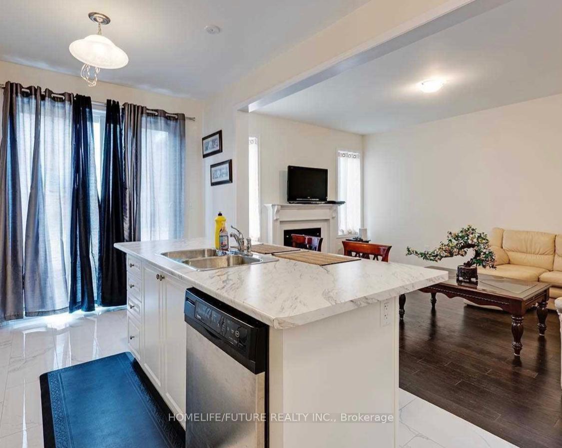 Photo 7 of 1048 Cameo Street, Pickering, Rural Pickering — HOMEH