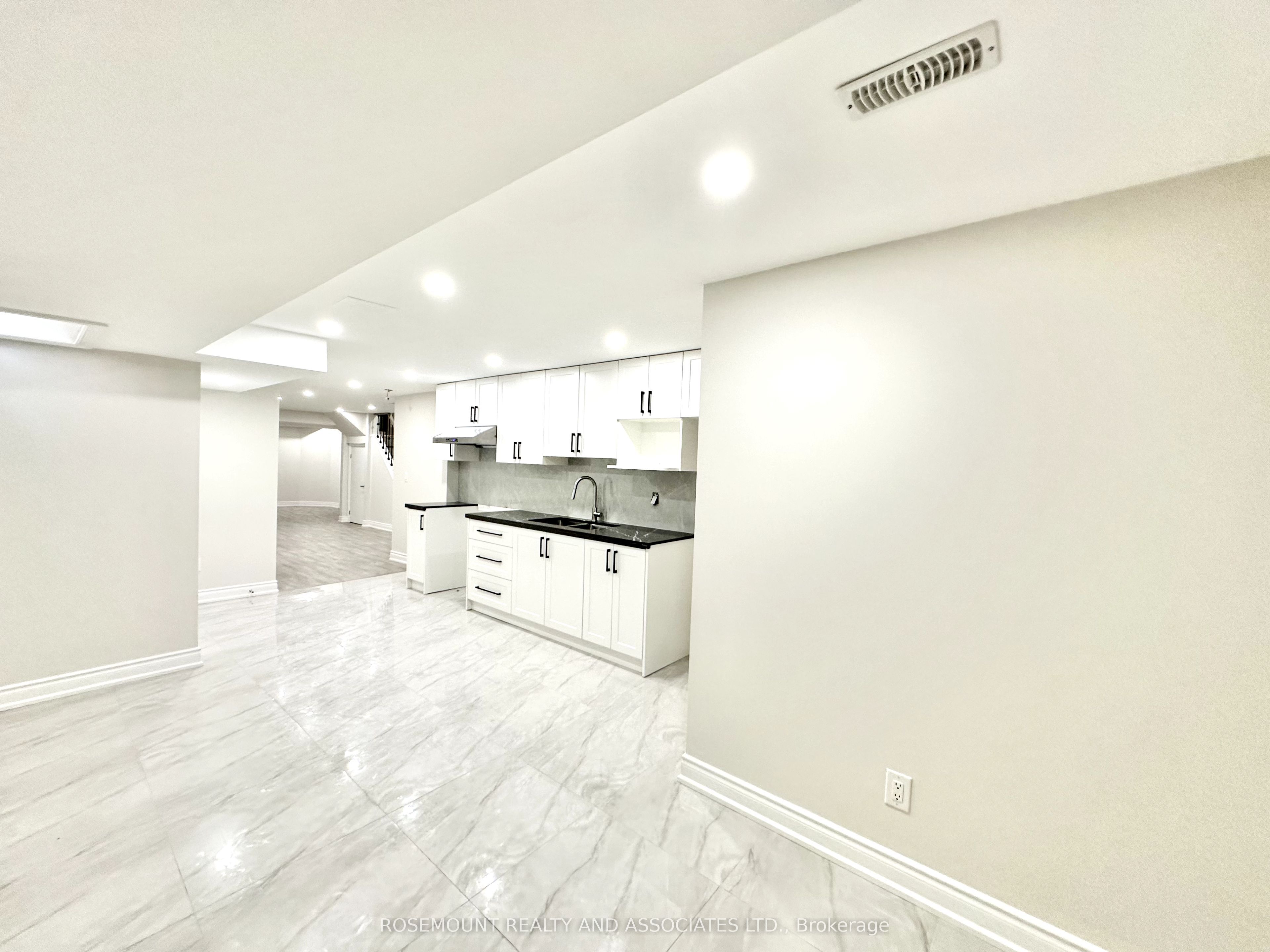 Photo 28 of 101 Annina Crescent, Markham, Village Green-South Unionville — HOMEH