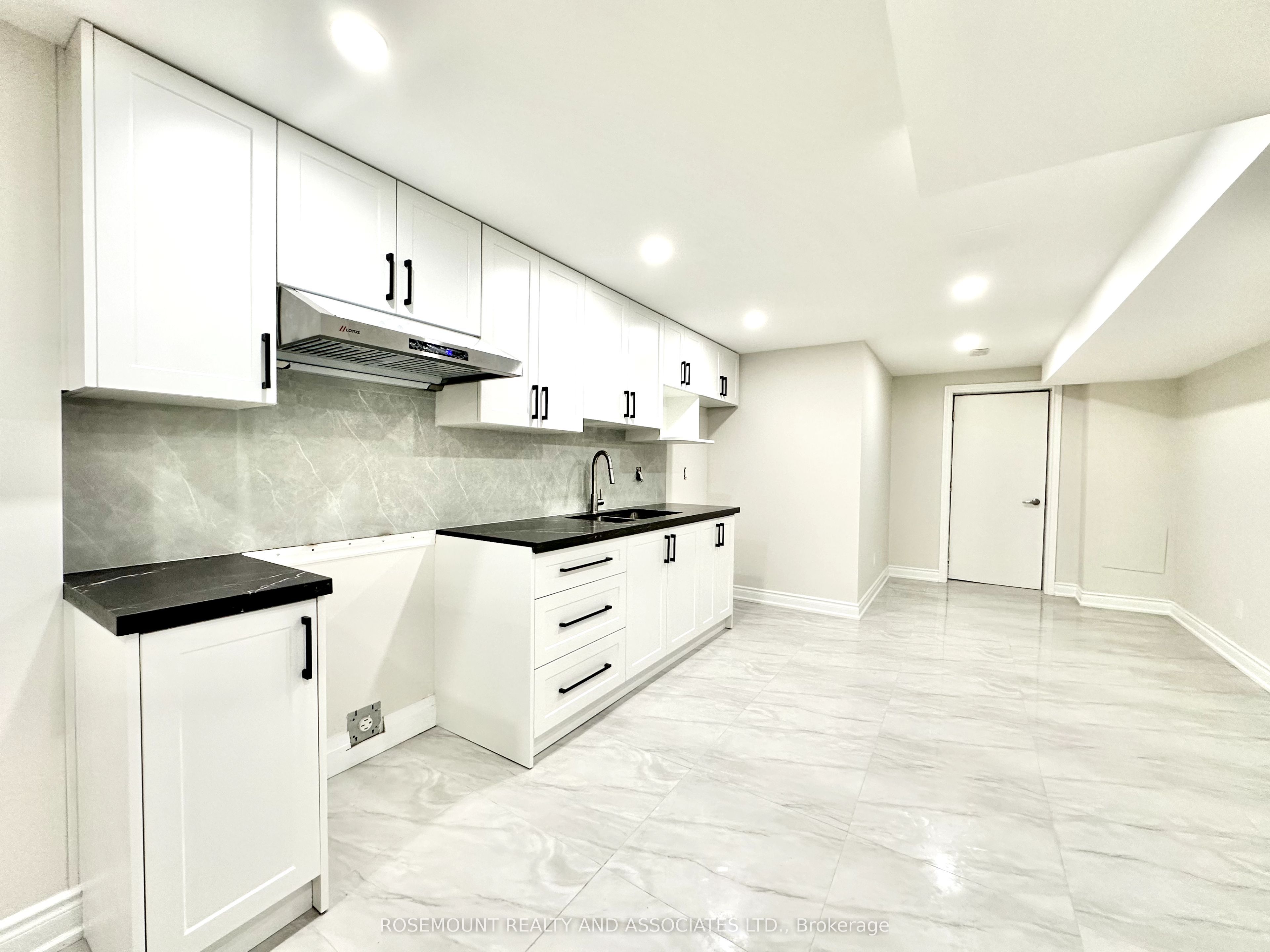 Photo 21 of 101 Annina Crescent, Markham, Village Green-South Unionville — HOMEH