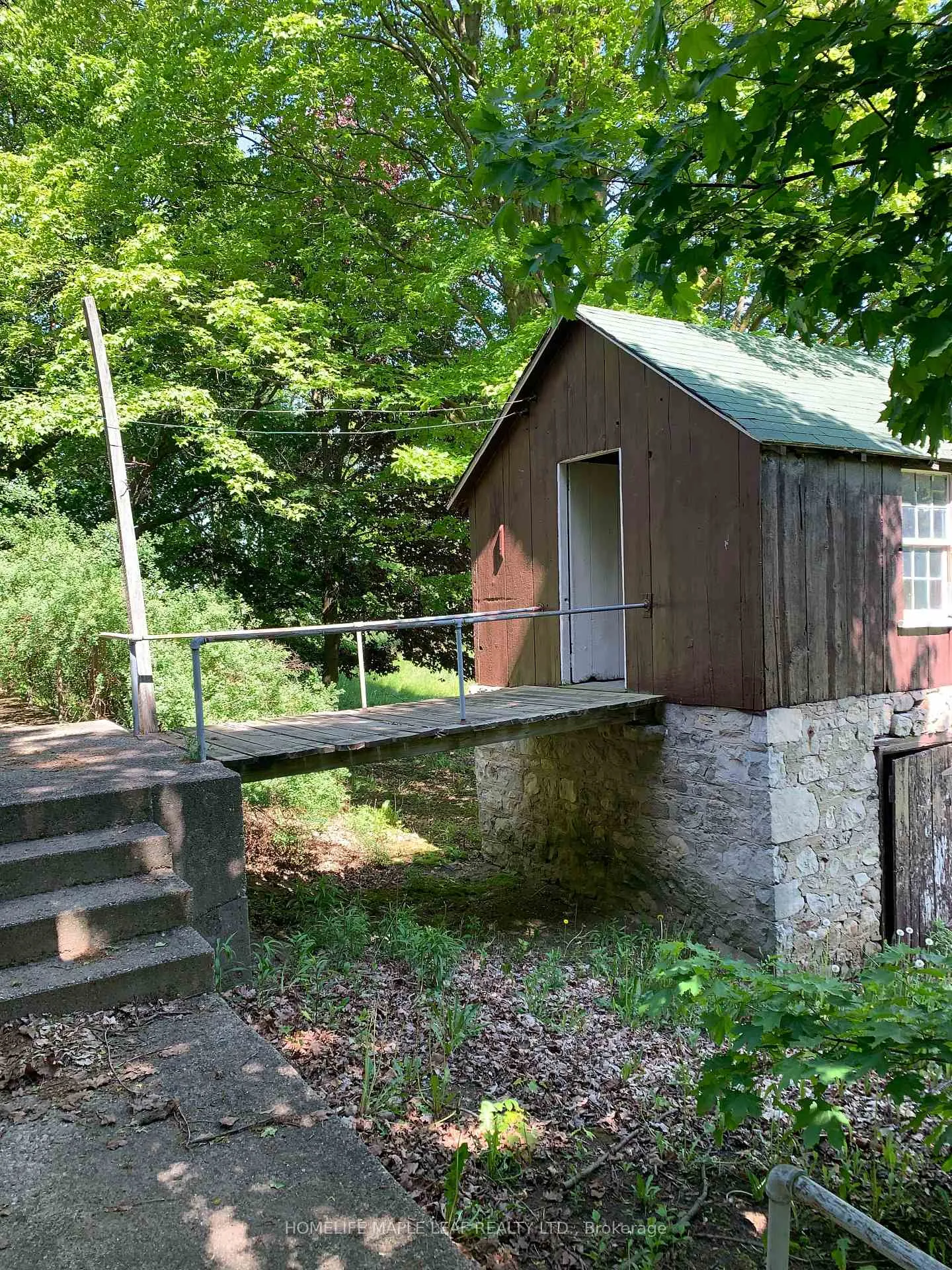 Photo 13 of 4162 Highway 6 Road, Puslinch, Rural Puslinch East — HOMEH
