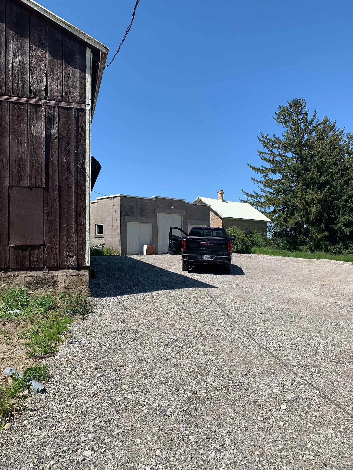 Photo 16 of 4162 Highway 6 Road, Puslinch, Rural Puslinch East — HOMEH
