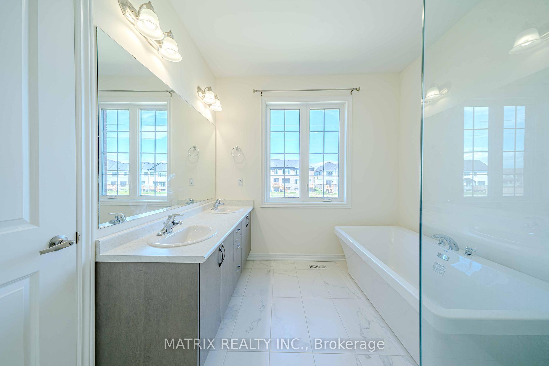 Photo 17 of 1052 Skyridge Boulevard, Pickering, Rural Pickering — HOMEH