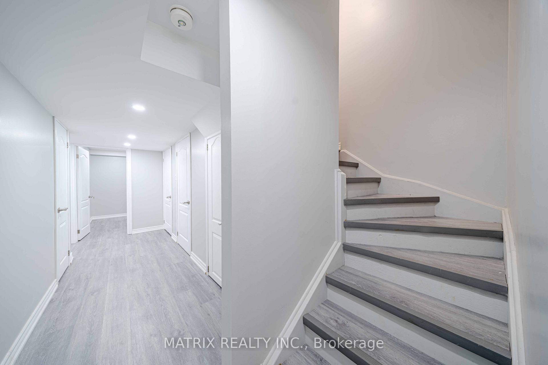 Photo 29 of 1052 Skyridge Boulevard, Pickering, Rural Pickering — HOMEH