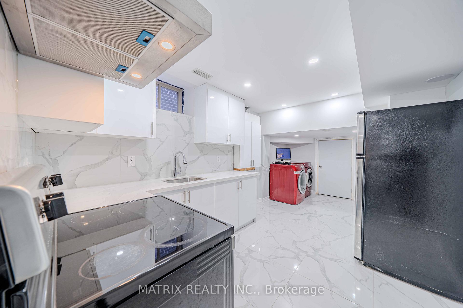 Photo 30 of 1052 Skyridge Boulevard, Pickering, Rural Pickering — HOMEH