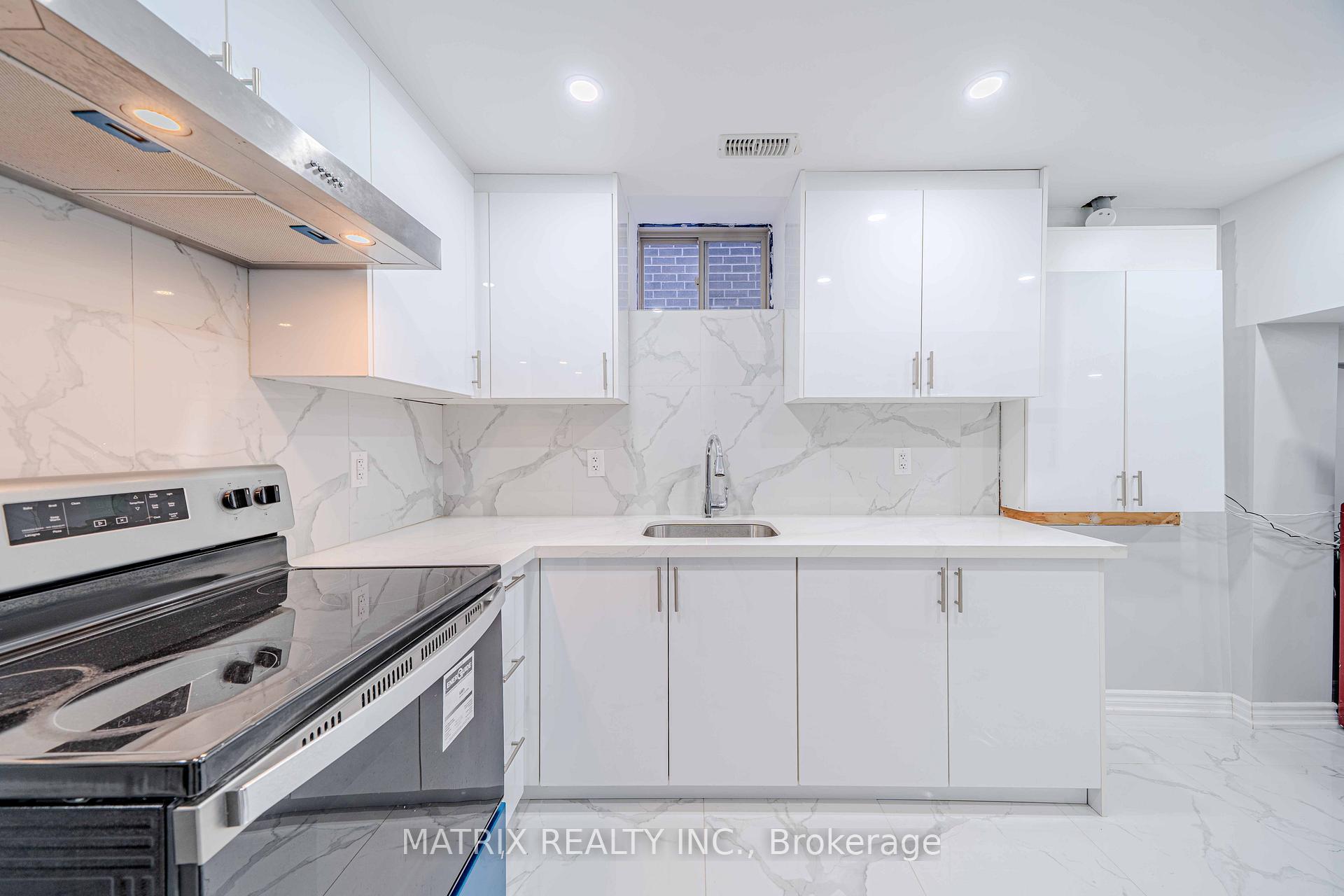 Photo 31 of 1052 Skyridge Boulevard, Pickering, Rural Pickering — HOMEH