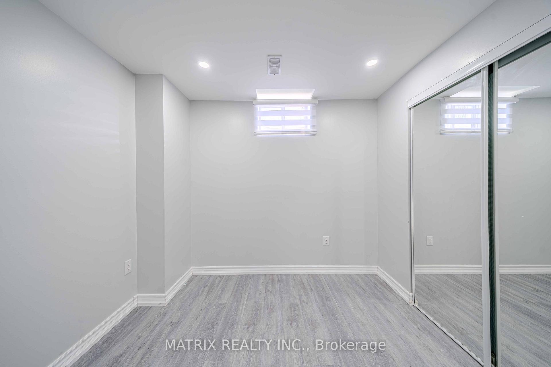 Photo 35 of 1052 Skyridge Boulevard, Pickering, Rural Pickering — HOMEH