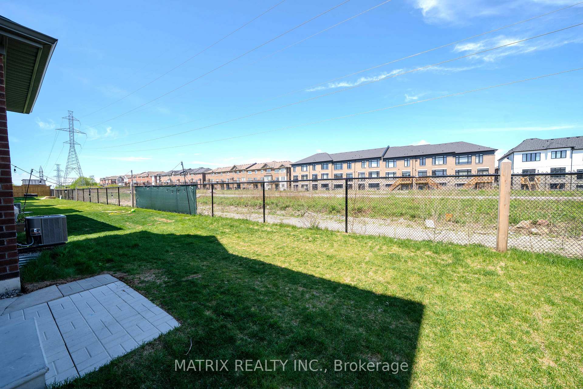 Photo 39 of 1052 Skyridge Boulevard, Pickering, Rural Pickering — HOMEH