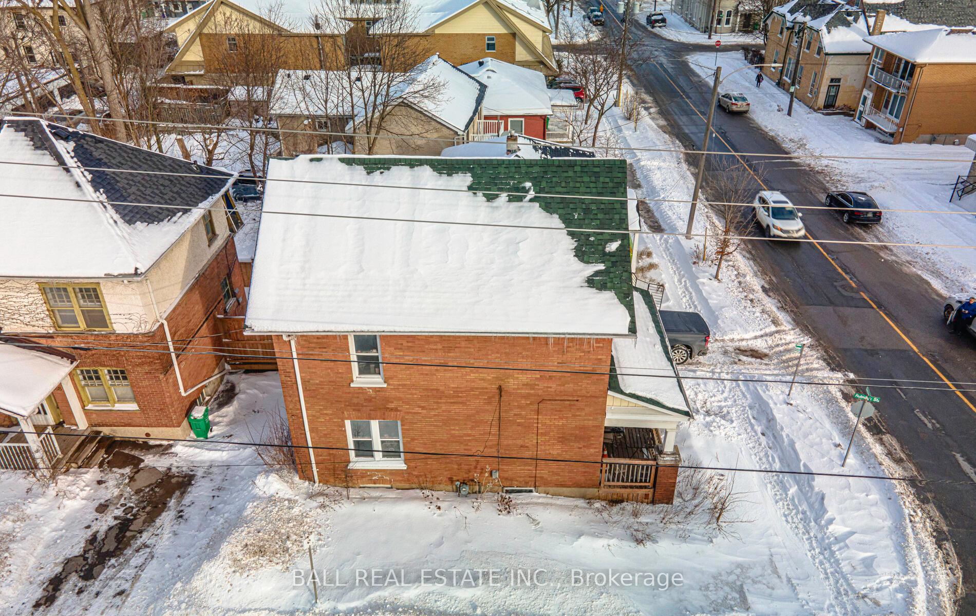 Photo 18 of 306 Simcoe Street, Peterborough, Town Ward 3 — HOMEH