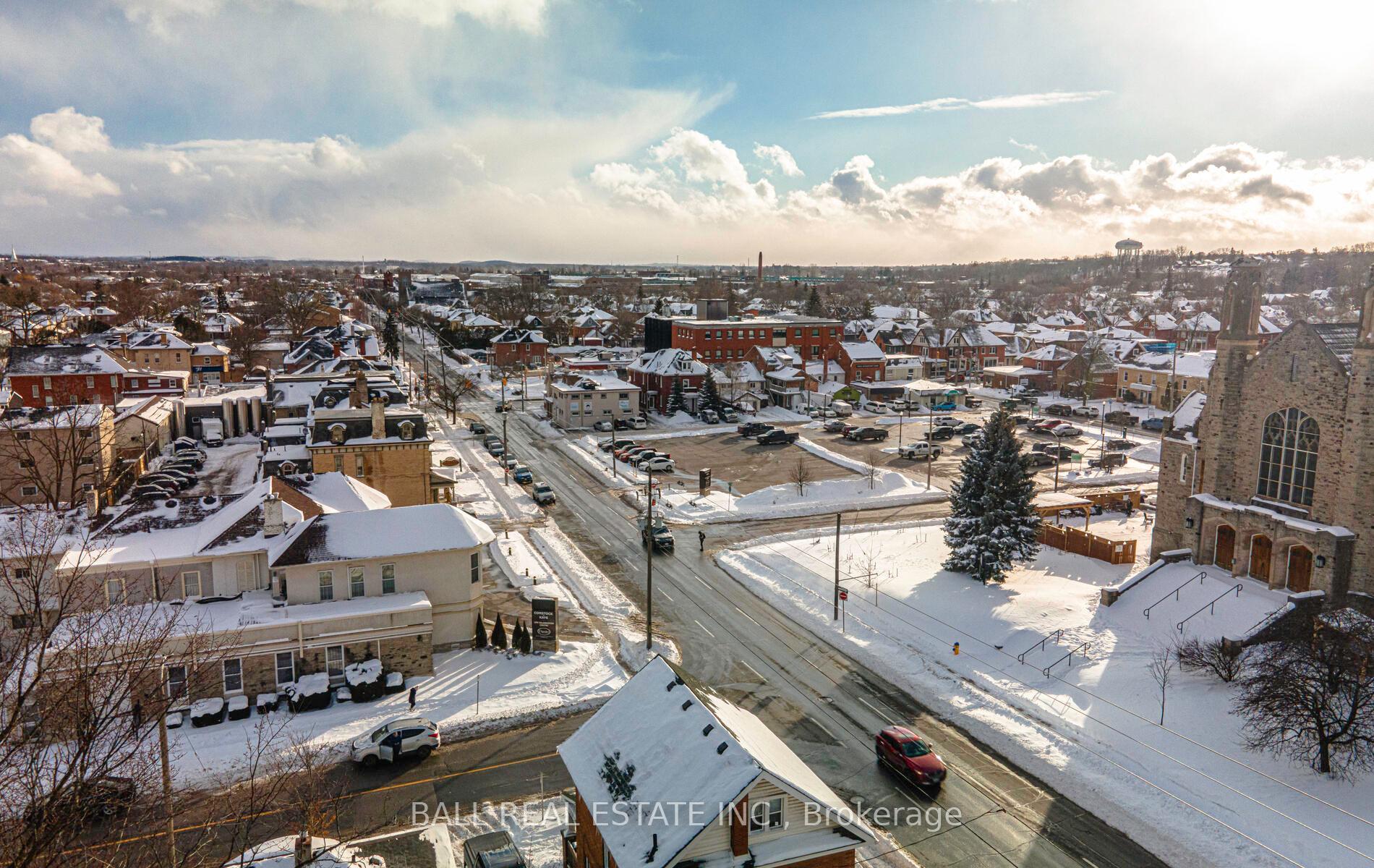 Photo 20 of 306 Simcoe Street, Peterborough, Town Ward 3 — HOMEH