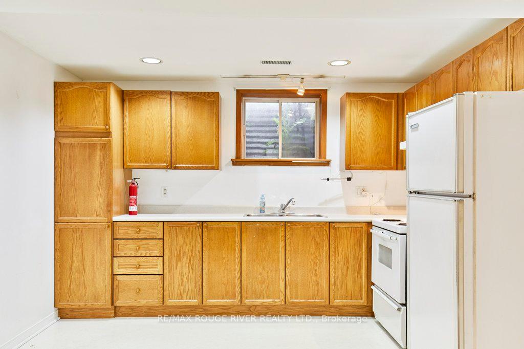 Photo 25 of 1622 Valley Ridge Crescent, Pickering, Highbush — HOMEH