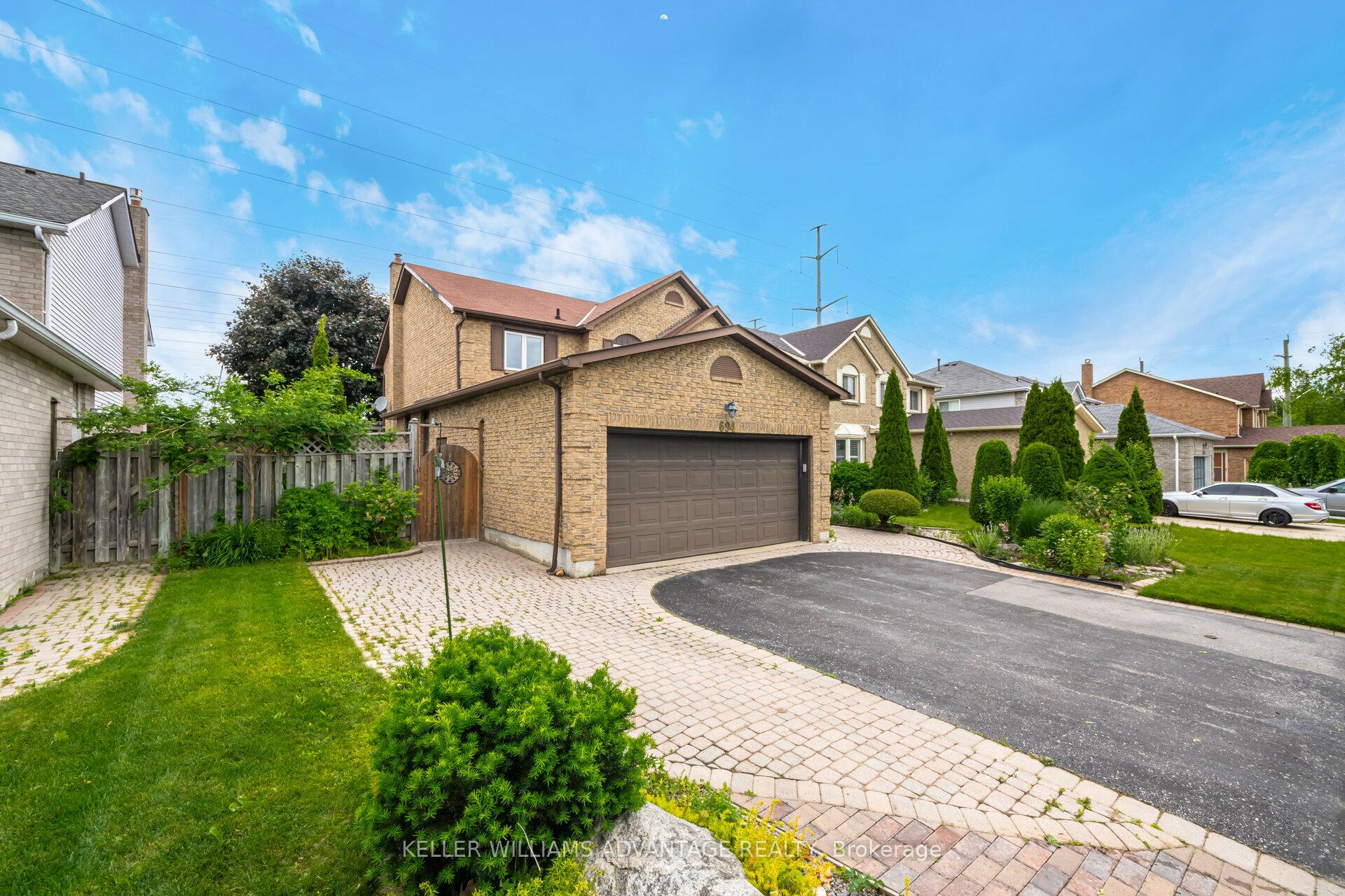 Photo 1 of 694 Amaretto Avenue, Pickering, Amberlea — HOMEH