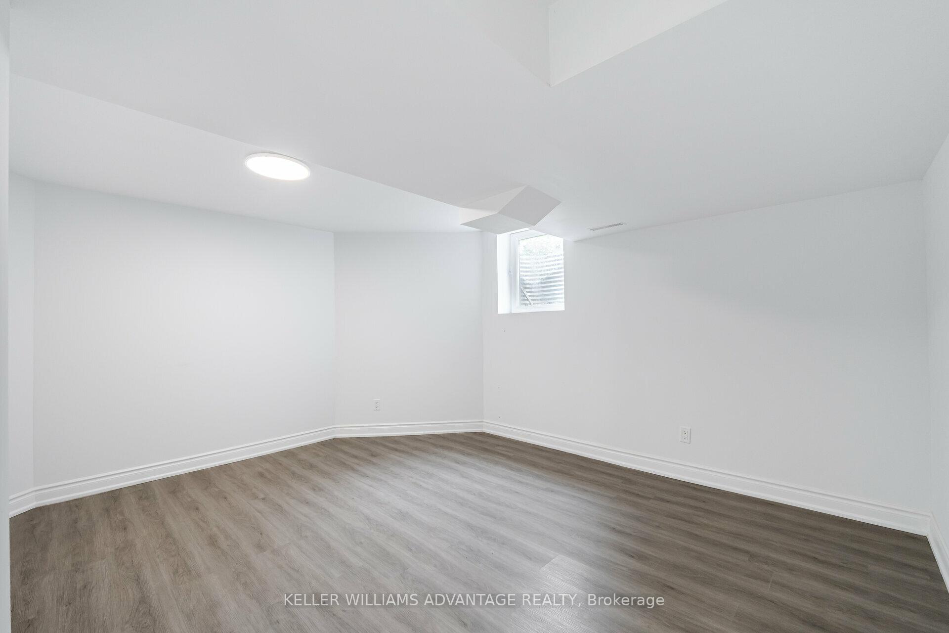 Photo 4 of 694 Amaretto Avenue, Pickering, Amberlea — HOMEH