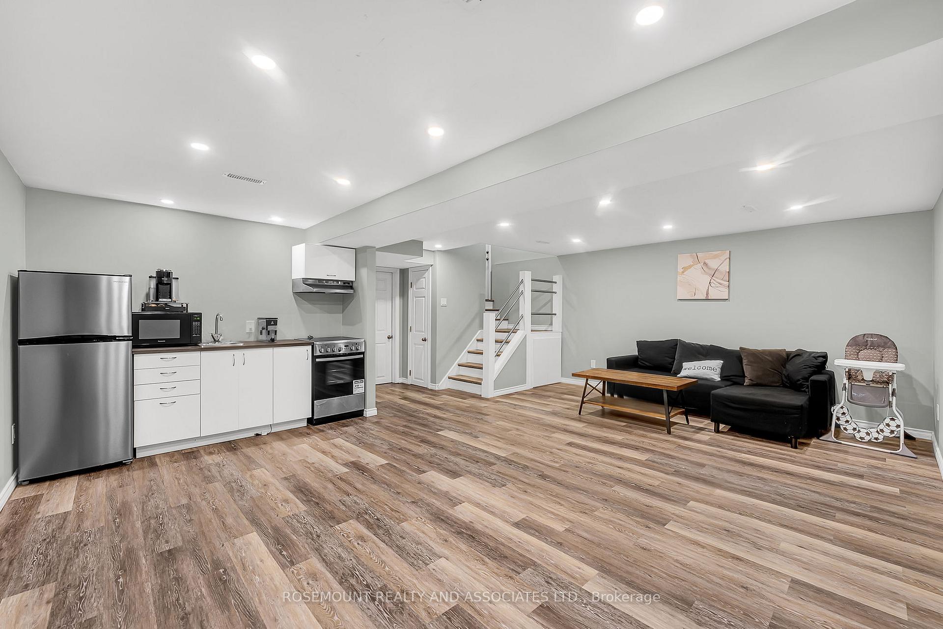 Photo 38 of 1551 Alwin Circle, Pickering, Village East — HOMEH