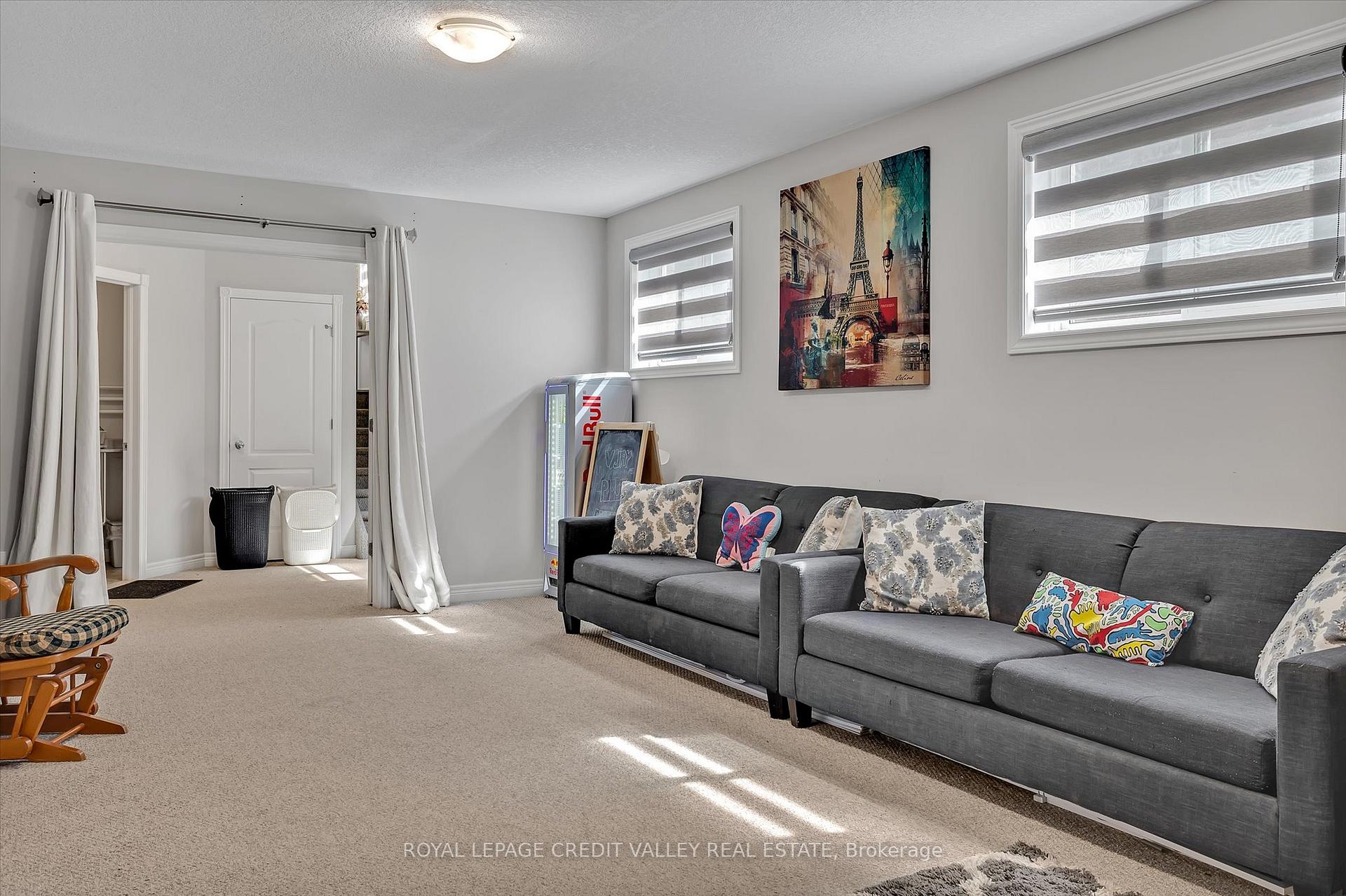 Photo 24 of 607 Lemay Grove E, Peterborough, Monaghan Ward 2 — HOMEH