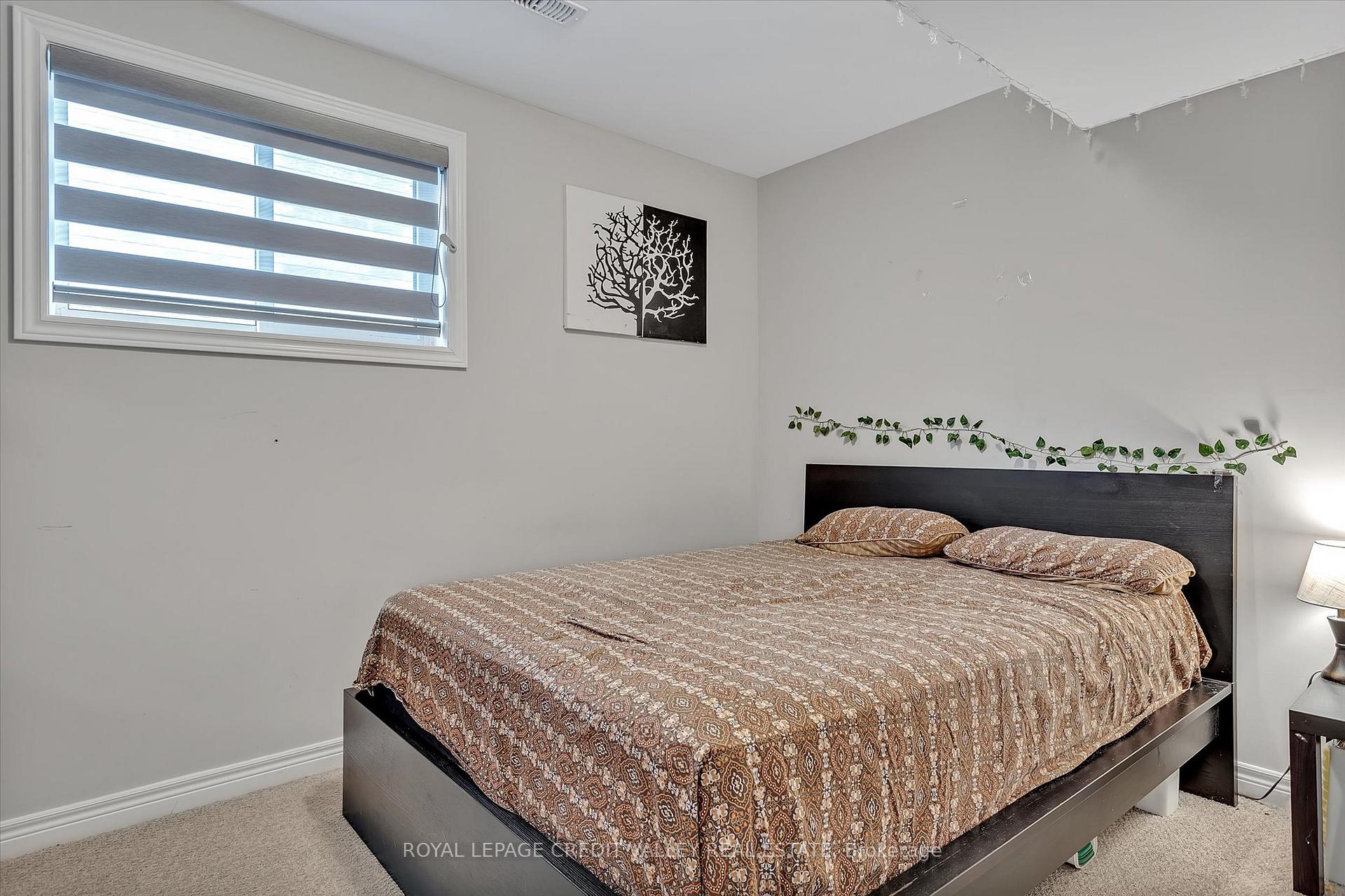 Photo 26 of 607 Lemay Grove E, Peterborough, Monaghan Ward 2 — HOMEH