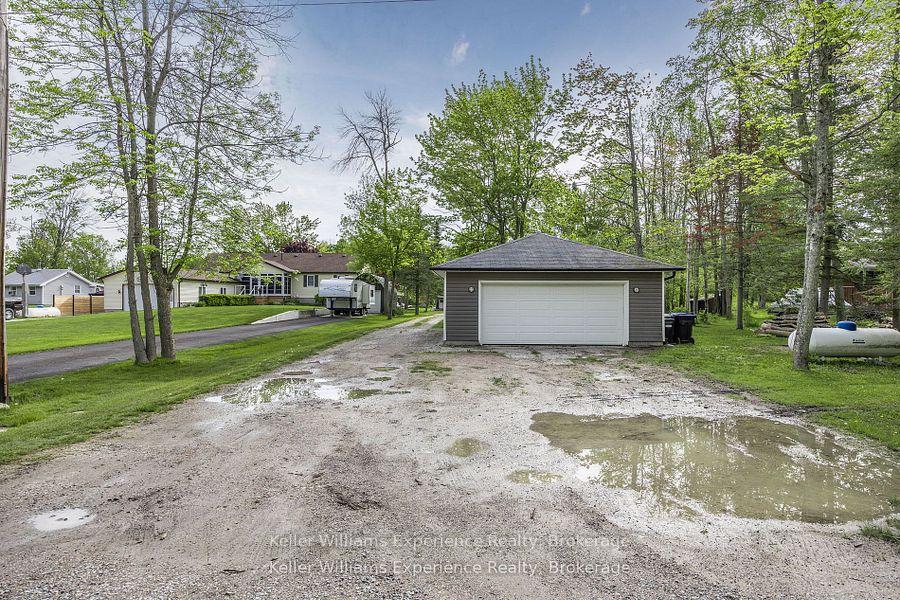 Photo 34 of 4027 Glen Cedar Drive, Ramara, Rural Ramara — HOMEH