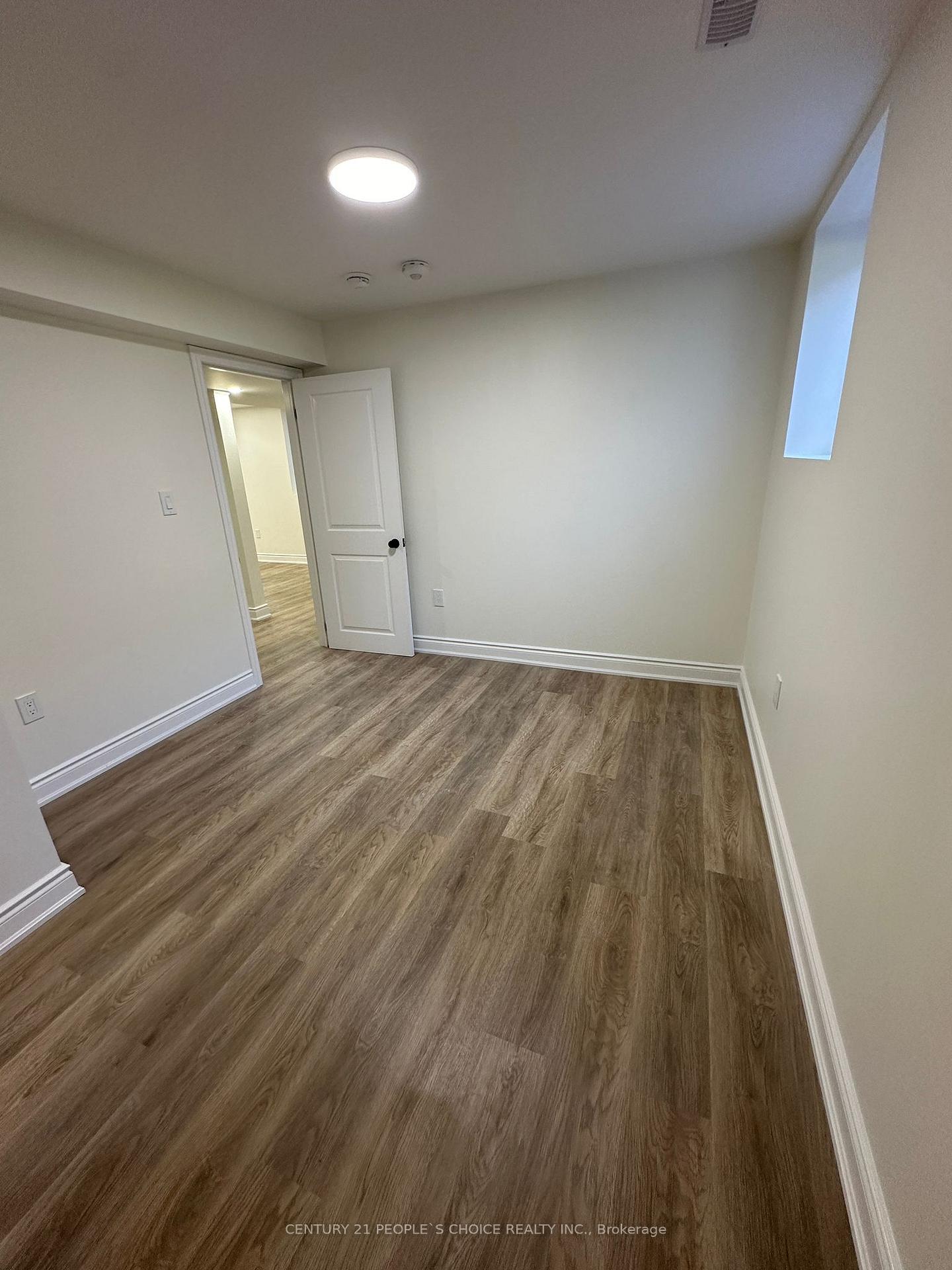 Photo 8 of Unit Bsmt, 1578 Severn Drive, Milton, Bowes — HOMEH