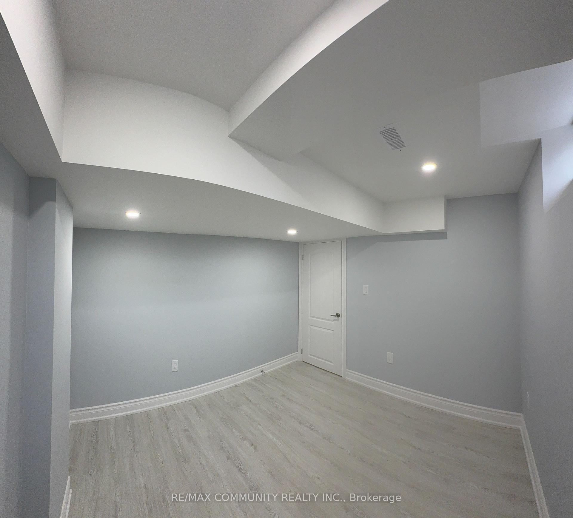 Photo 7 of Unit Basement, 2662 Delphinium Trail, Pickering, Rural Pickering — HOMEH
