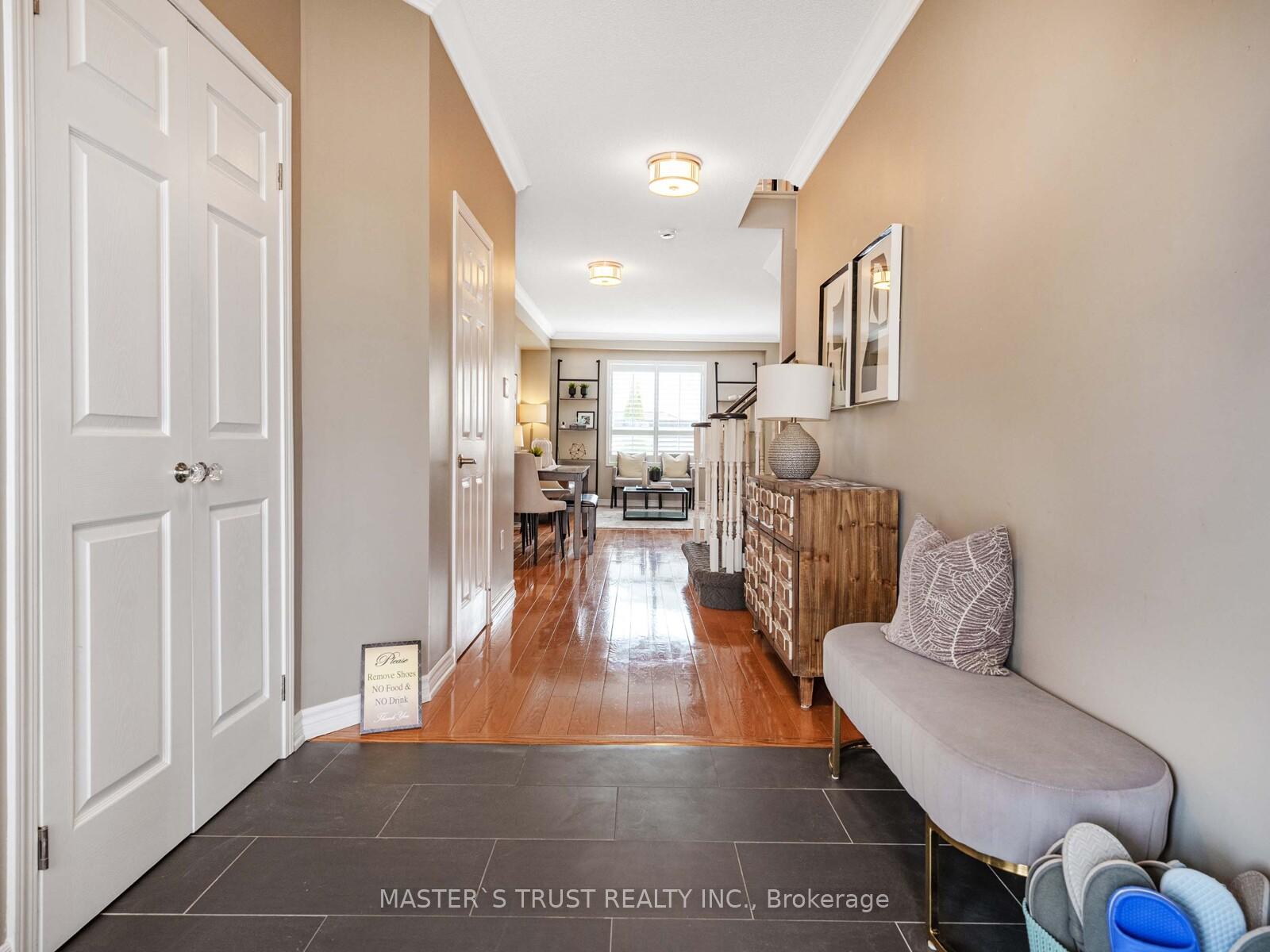 Photo 5 of 166 Ellis Crescent, Milton, Dempsey — HOMEH