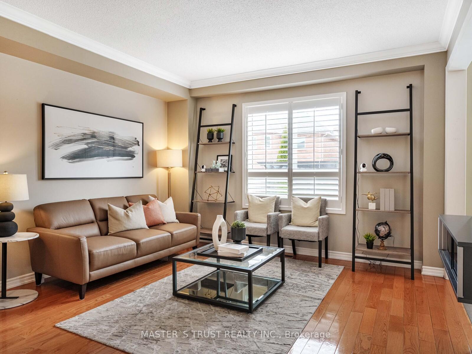 Photo 8 of 166 Ellis Crescent, Milton, Dempsey — HOMEH