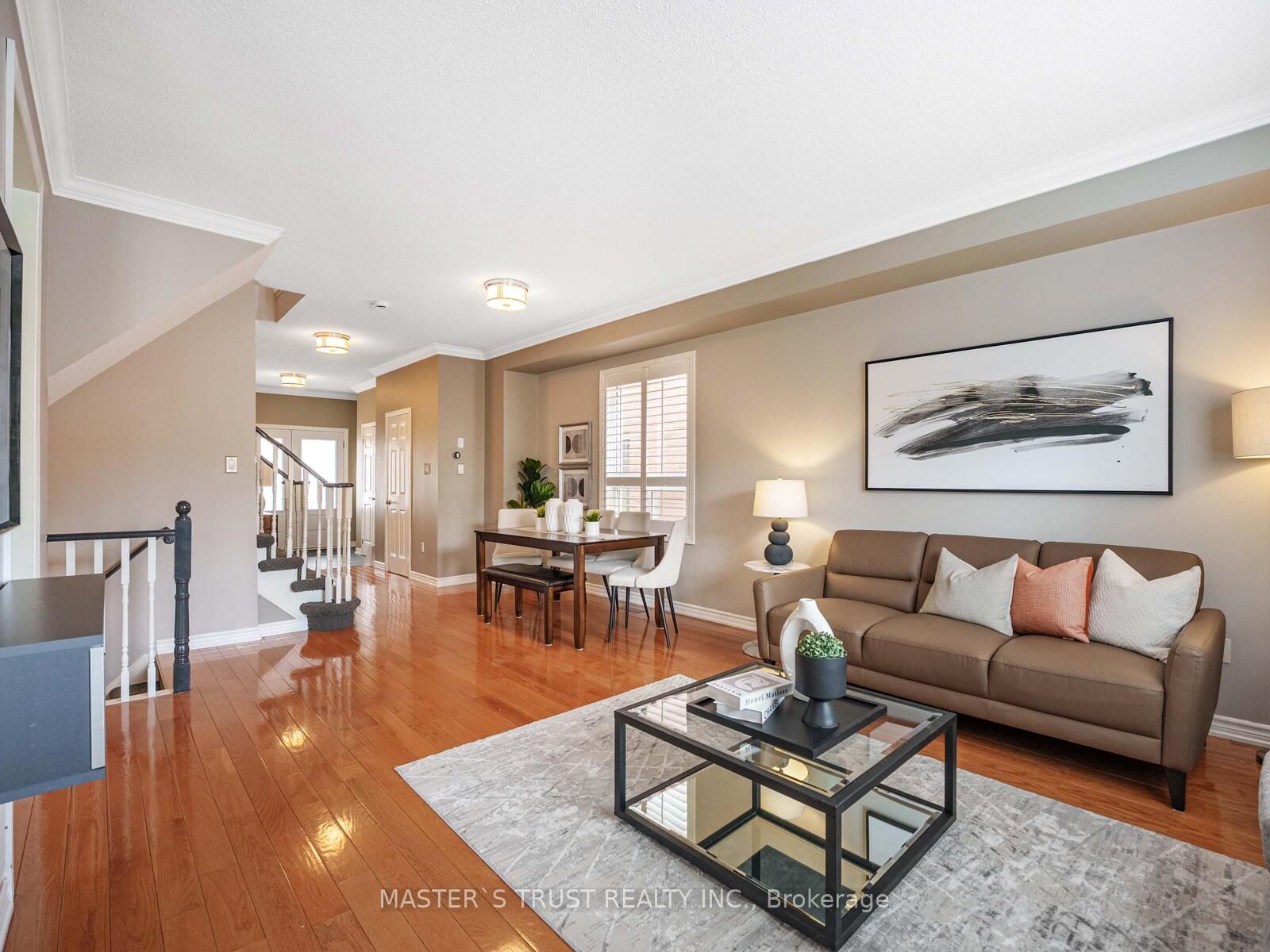 Photo 10 of 166 Ellis Crescent, Milton, Dempsey — HOMEH