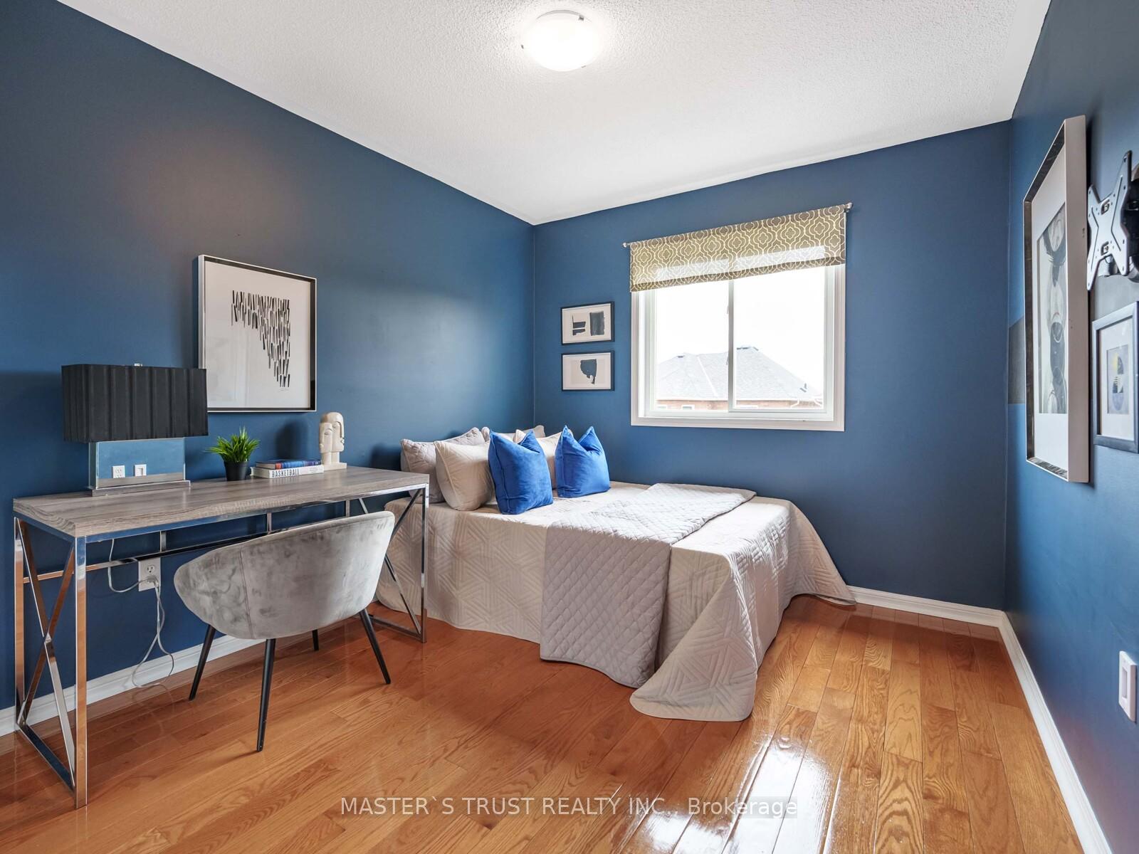 Photo 20 of 166 Ellis Crescent, Milton, Dempsey — HOMEH