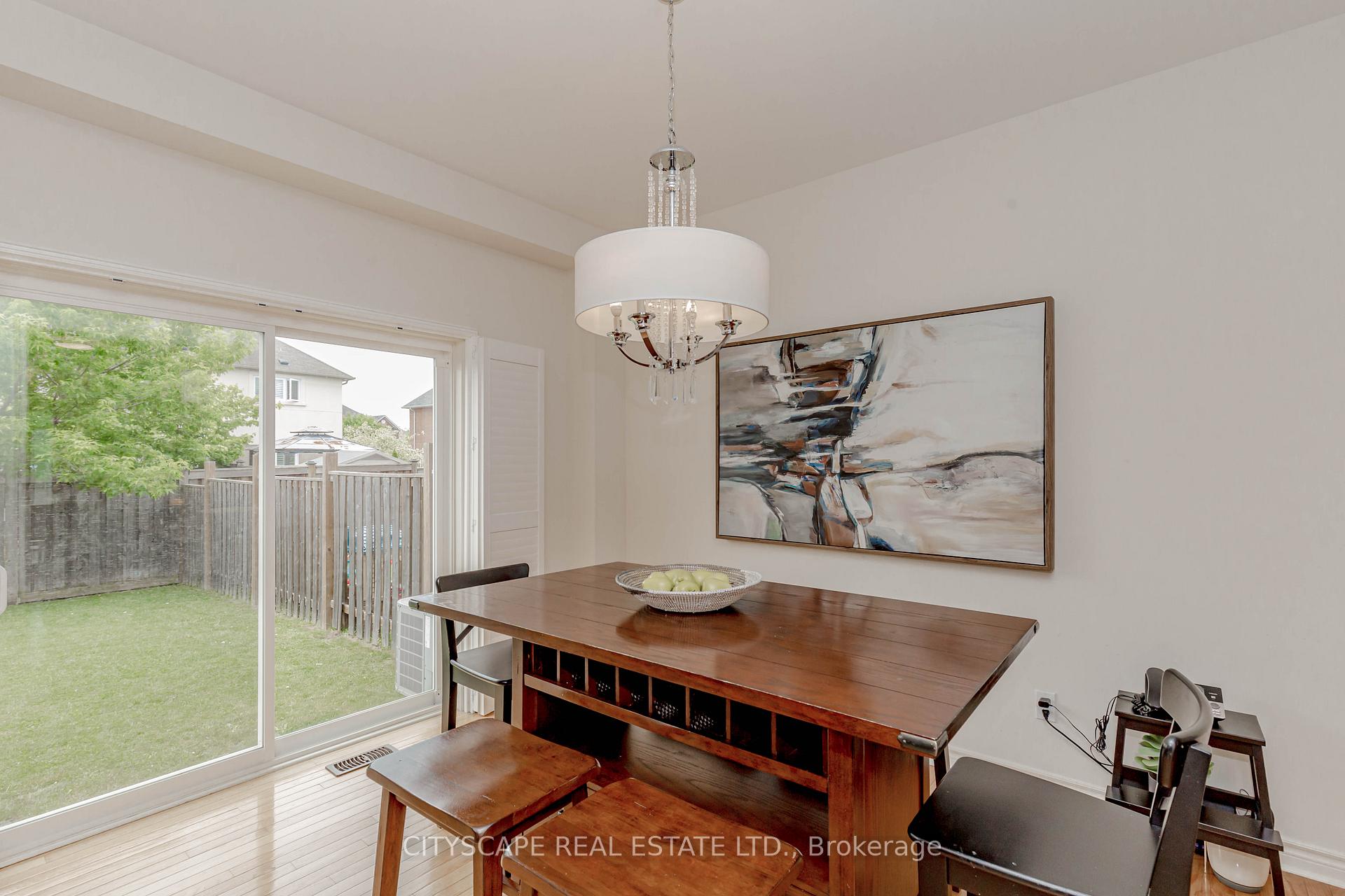 Photo 8 of 334 Hobbs Crescent, Milton, Clarke — HOMEH