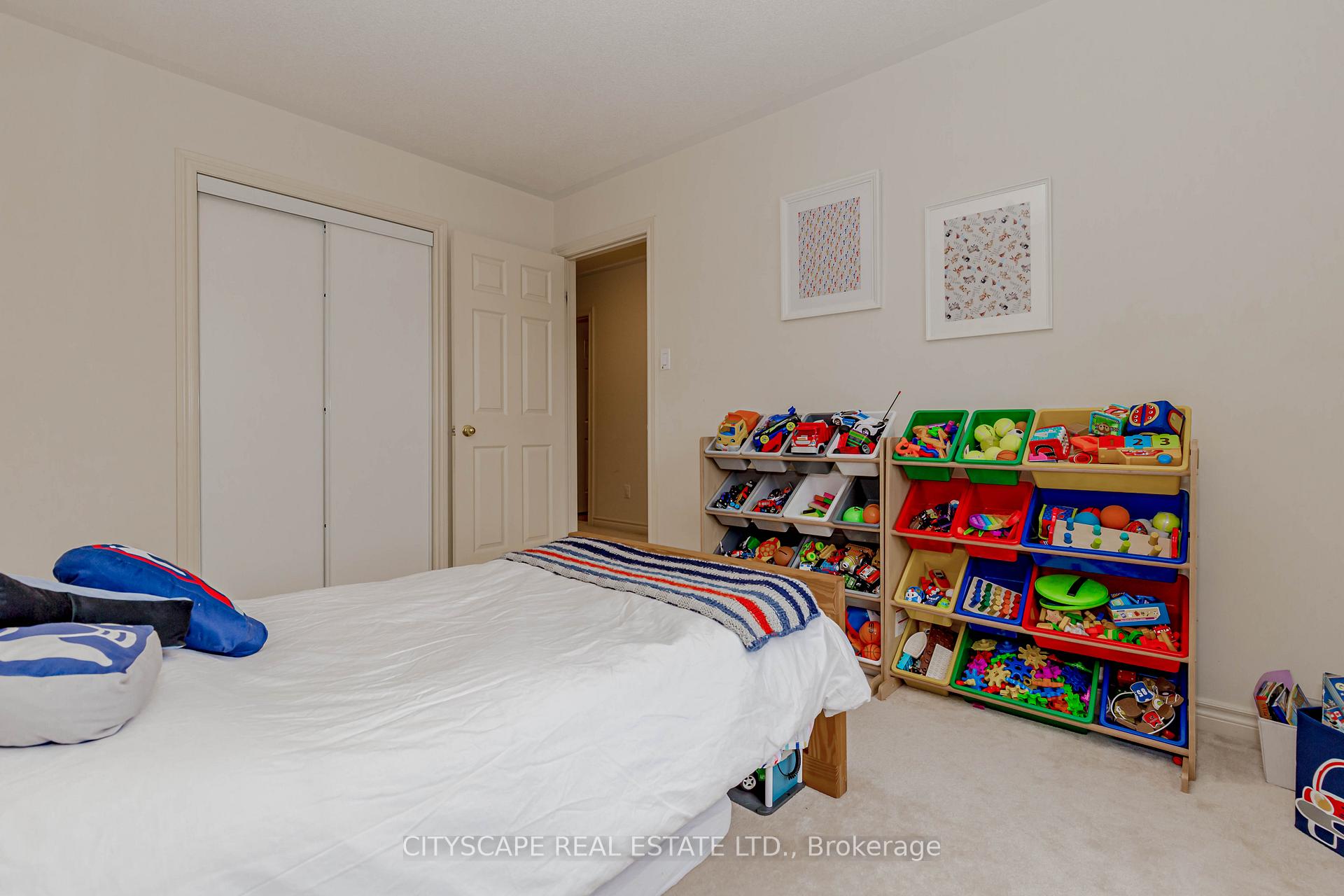 Photo 33 of 334 Hobbs Crescent, Milton, Clarke — HOMEH