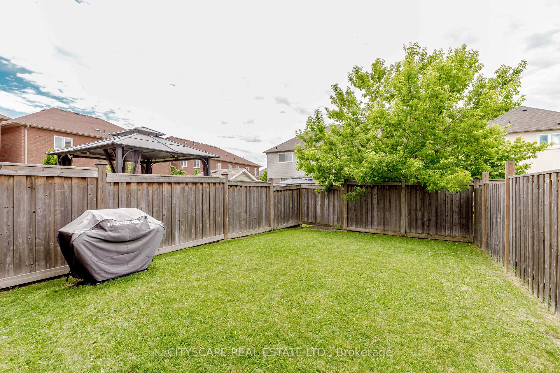 Photo 46 of 334 Hobbs Crescent, Milton, Clarke — HOMEH