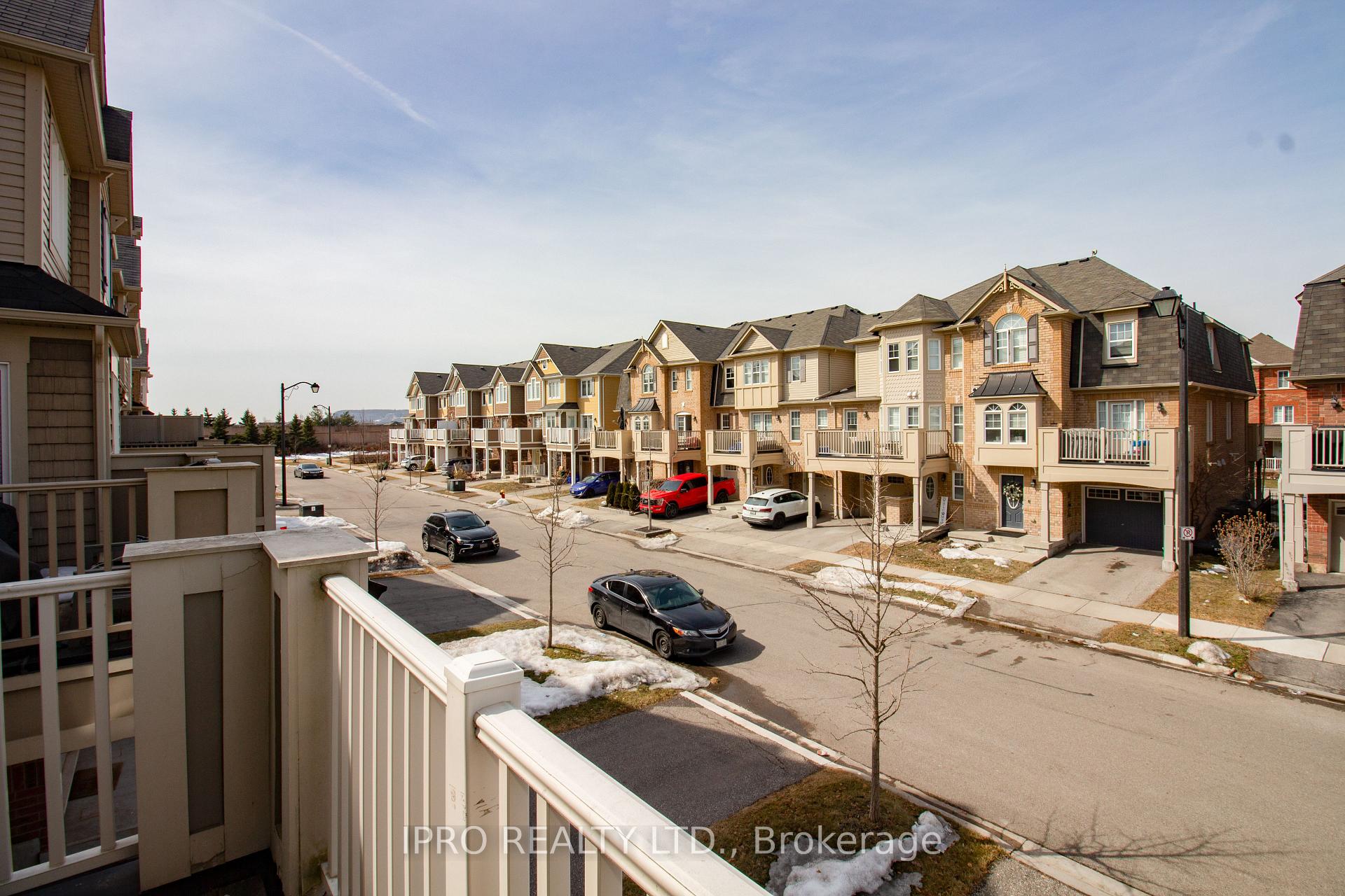 Photo 9 of 12 Suitor Court, Milton, Willmott — HOMEH