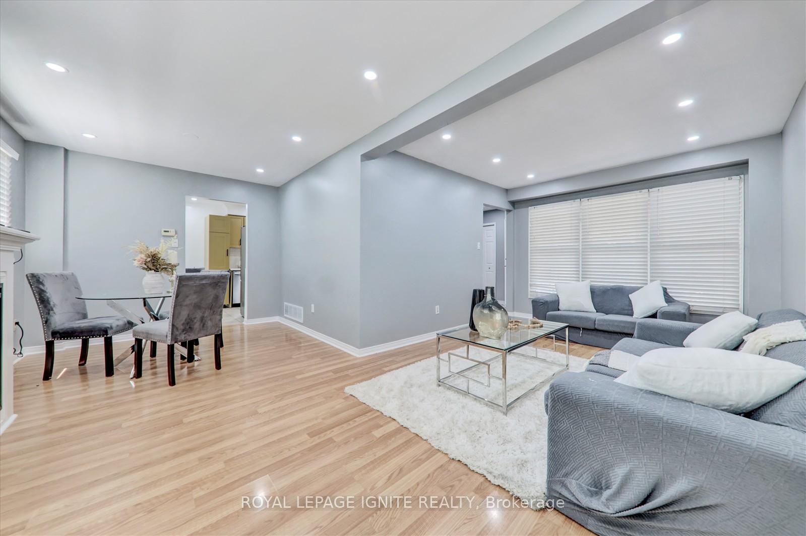Photo 8 of 1007 Maury Crescent, Pickering, Liverpool — HOMEH