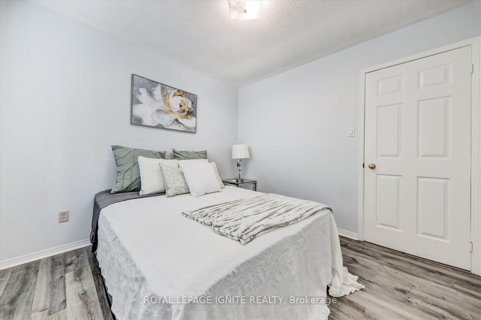 Photo 30 of 1007 Maury Crescent, Pickering, Liverpool — HOMEH