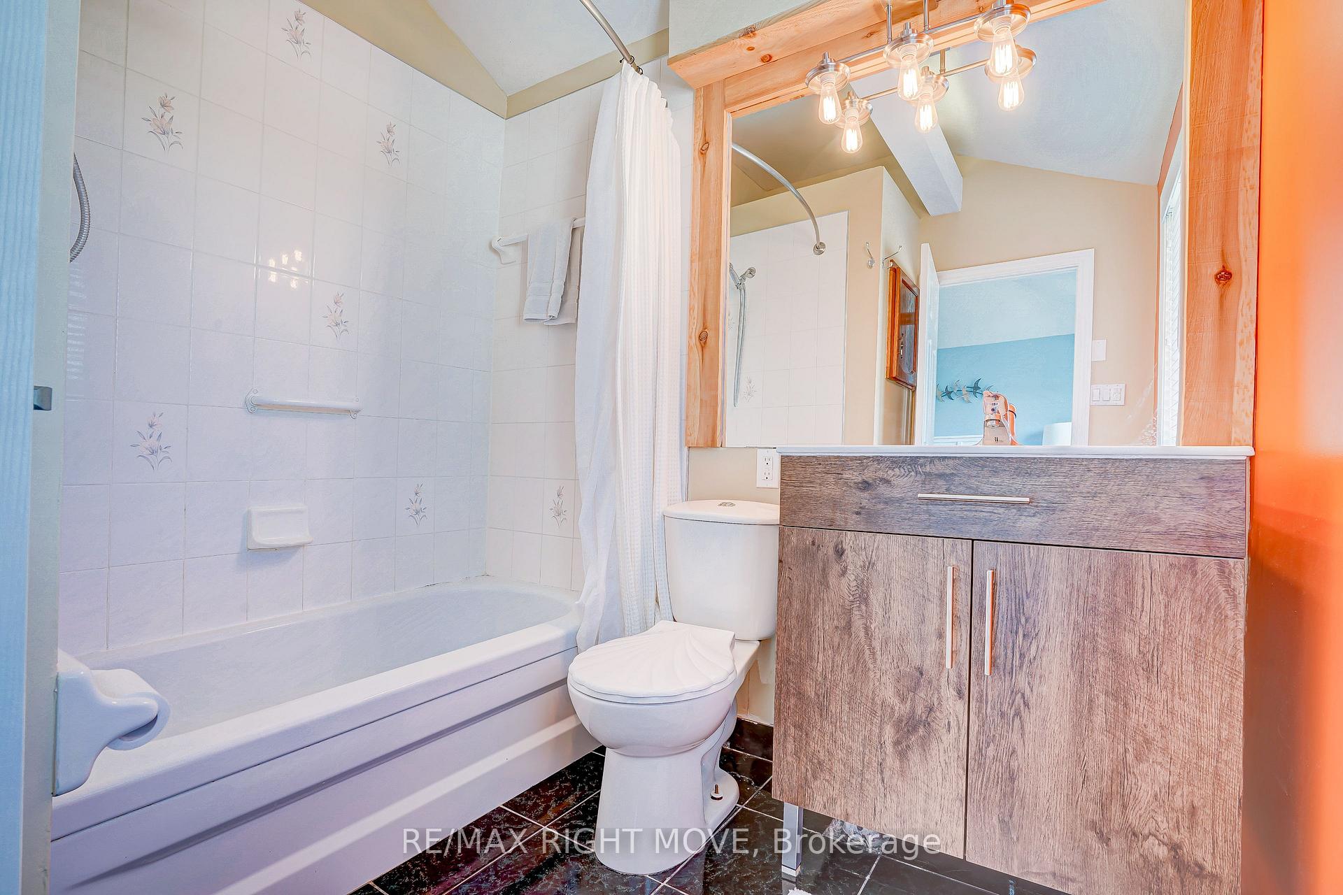 Photo 17 of 3752 Portage Bay Road, Ramara, Rural Ramara — HOMEH
