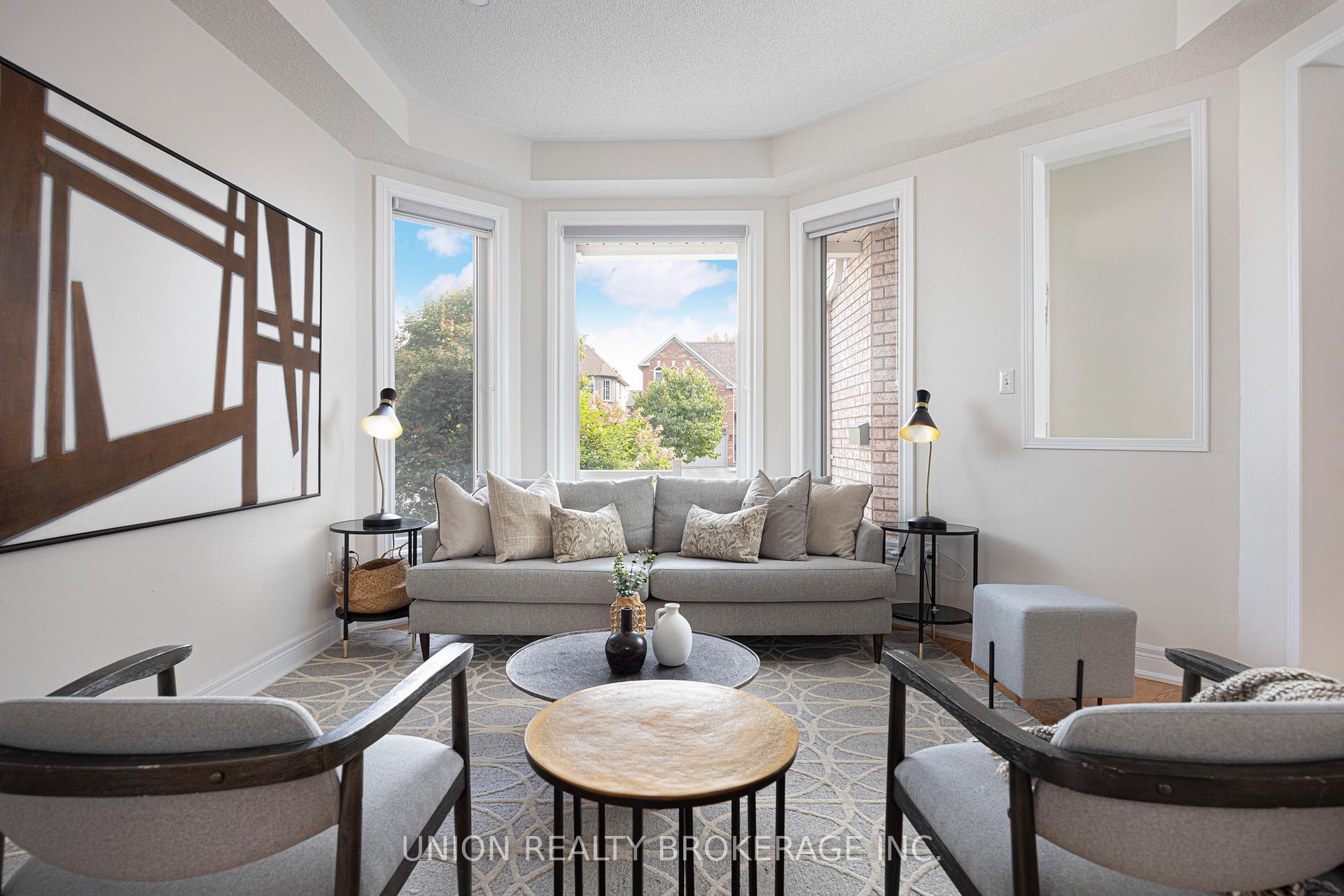 Photo 6 of 1748 Autumn Crescent, Pickering, Amberlea — HOMEH