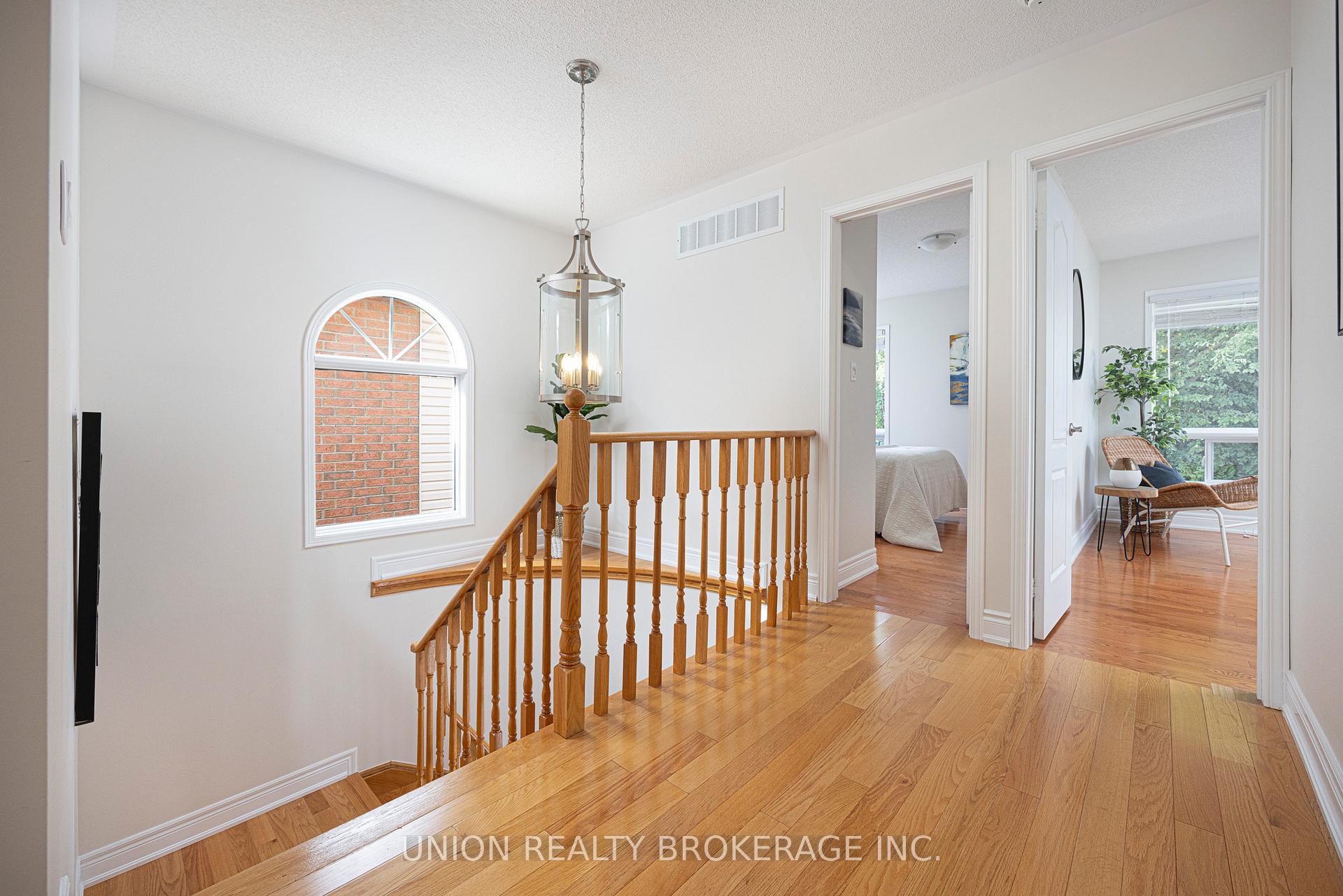 Photo 14 of 1748 Autumn Crescent, Pickering, Amberlea — HOMEH